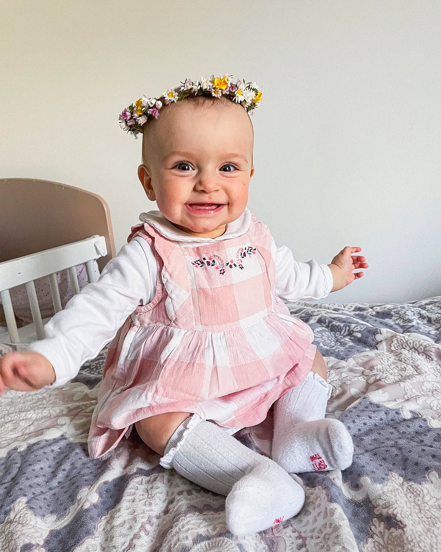 Lidya participe au concours pour gagner de l'argent avec cette photo : baby, baby_toddler_clothing, cheek, dress, eye, face, flash_photography, flower, fun, grass, hairstyle, happy, headband, iris, joy, person, pink, product, skin, sleeve