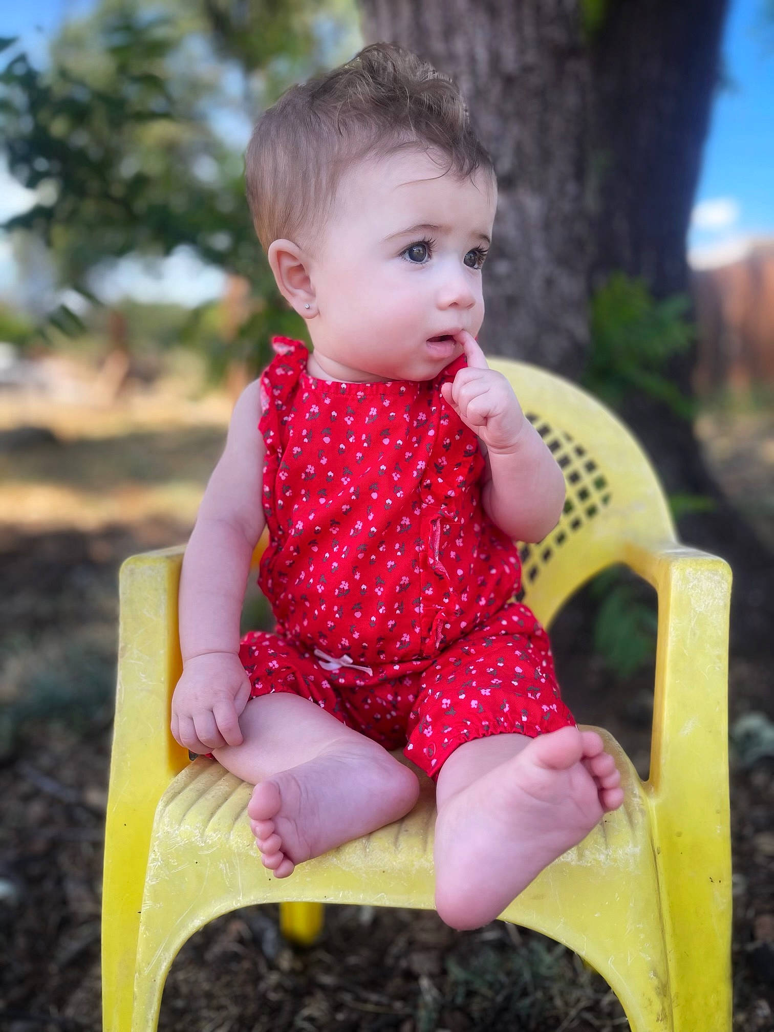 Clementine is registered to the contest to win money with this photo: baby, baby_toddler_clothing, dress, face, grass, happy, head, human_body, iris, leaf, leg, lip, people_in_nature, person, photograph, pink, plant, skin, sleeve, toddler