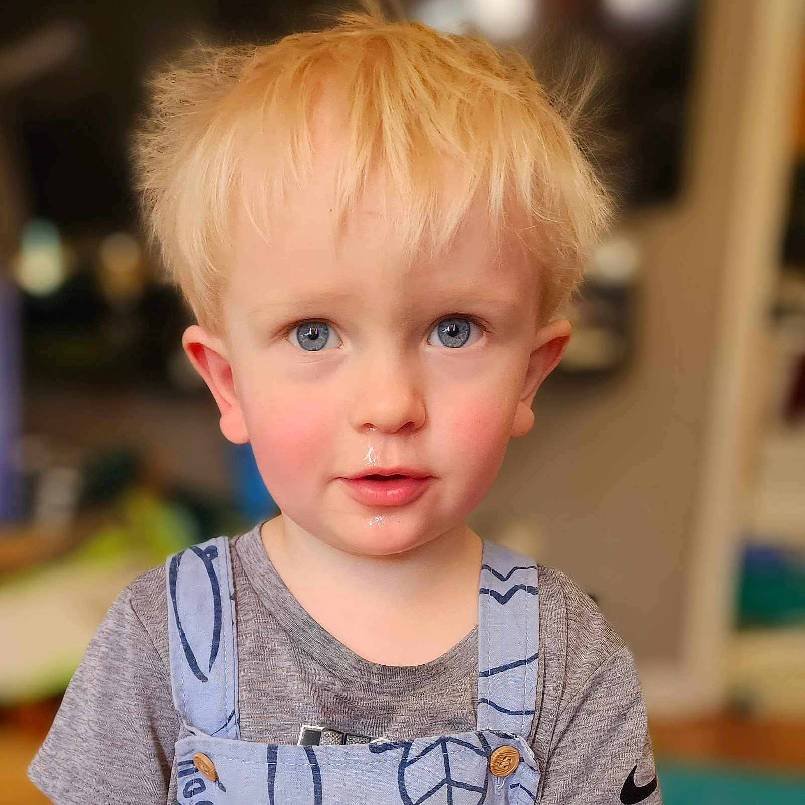 Oliver joined the competition — help win amazing prizes! baby, blonde, bodypart, clothing, face, finger, frown, hair, hand, happy, head, pants, person, photography, plywood, portrait, sad, smile, t_shirt, wood