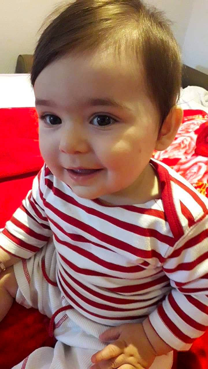 Klyan a rejoint le concours — aidez-le/la à gagner de superbes lots ! boy, cheek, child, day, eye, face, girl, hairstyle, head, human_hair_color, infant, iris, joy, lip, mouth, nose, person, product, skin, smile