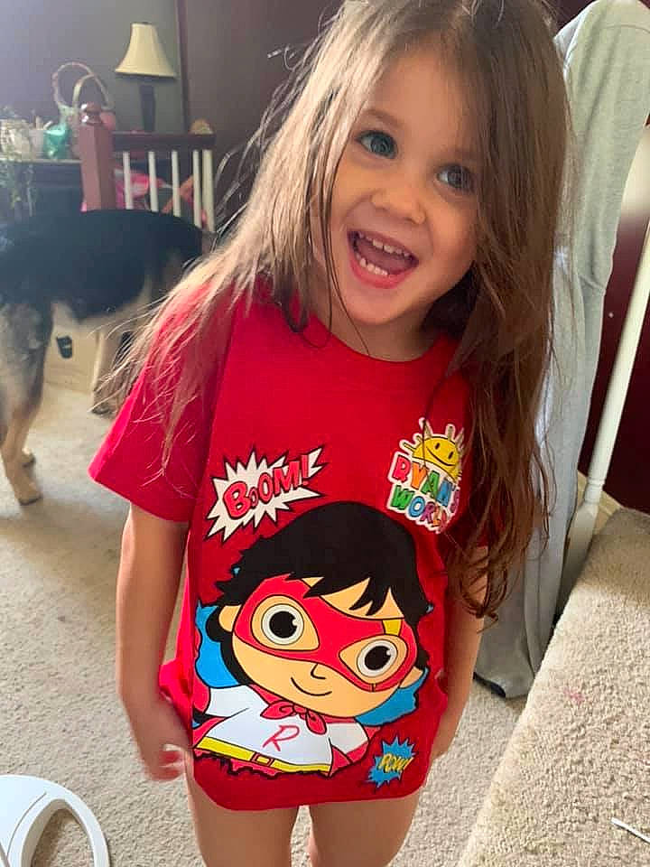 Ava Grace joined the competition — help win amazing prizes! blond, child, clothing, cool, face, hair, head, joy, lip, long_hair, neck, nose, person, photography, selfie, sleeve, smile, t_shirt, thigh, toddler