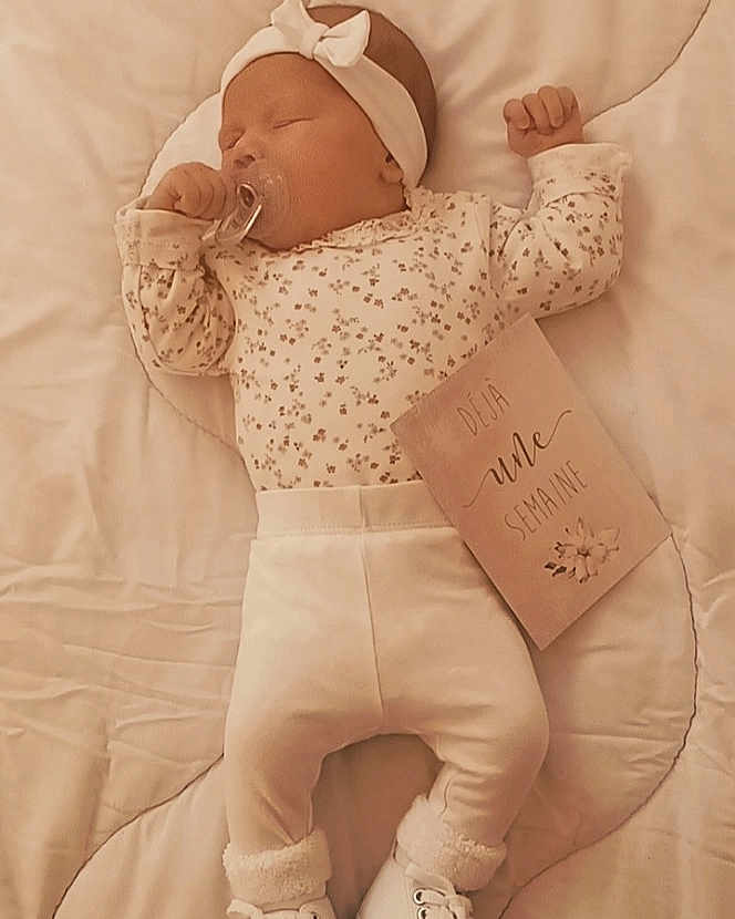 Mia