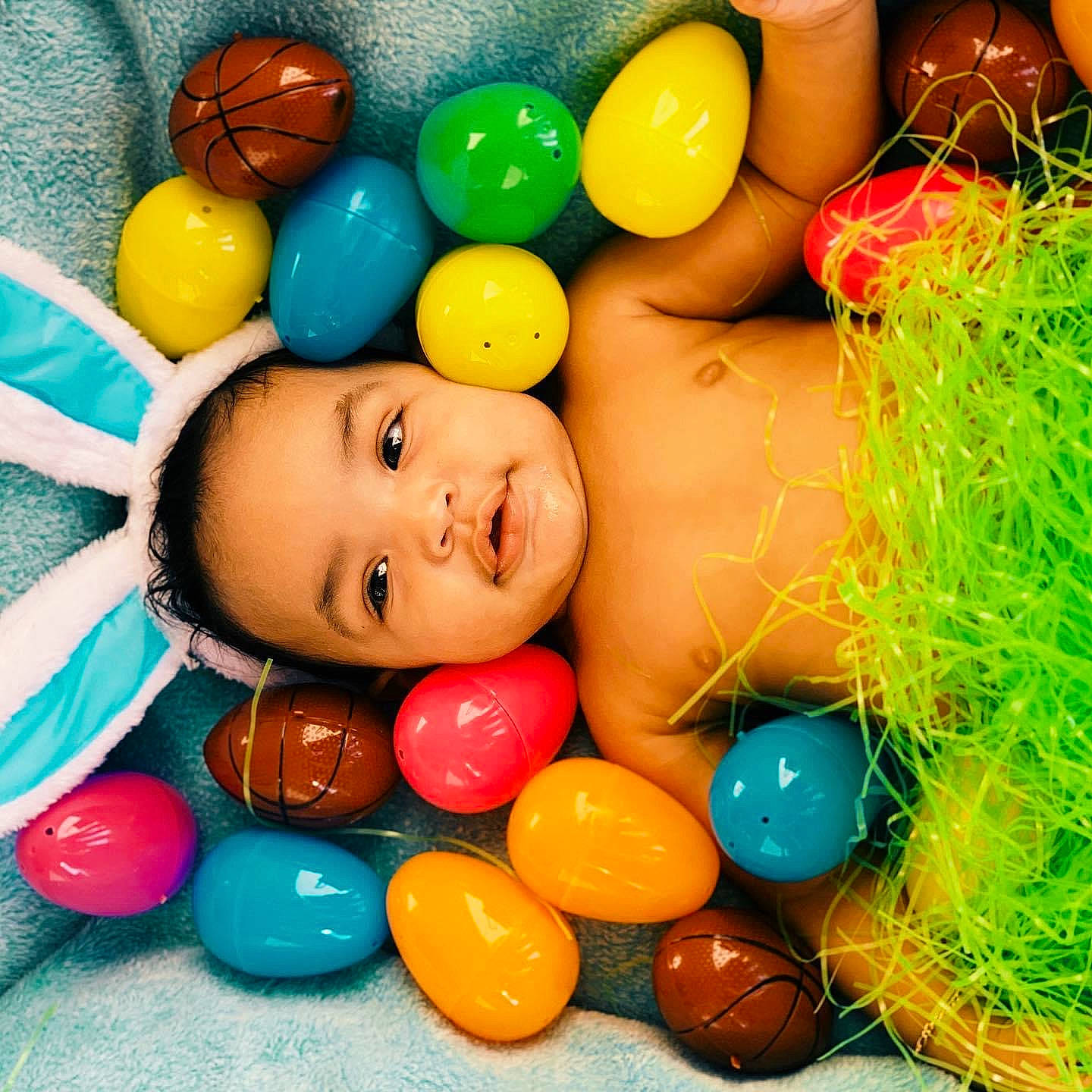 Maziyah is registered to the contest to win money with this photo: baby_toys, child, food, fun, holiday, person, play, smile, toddler