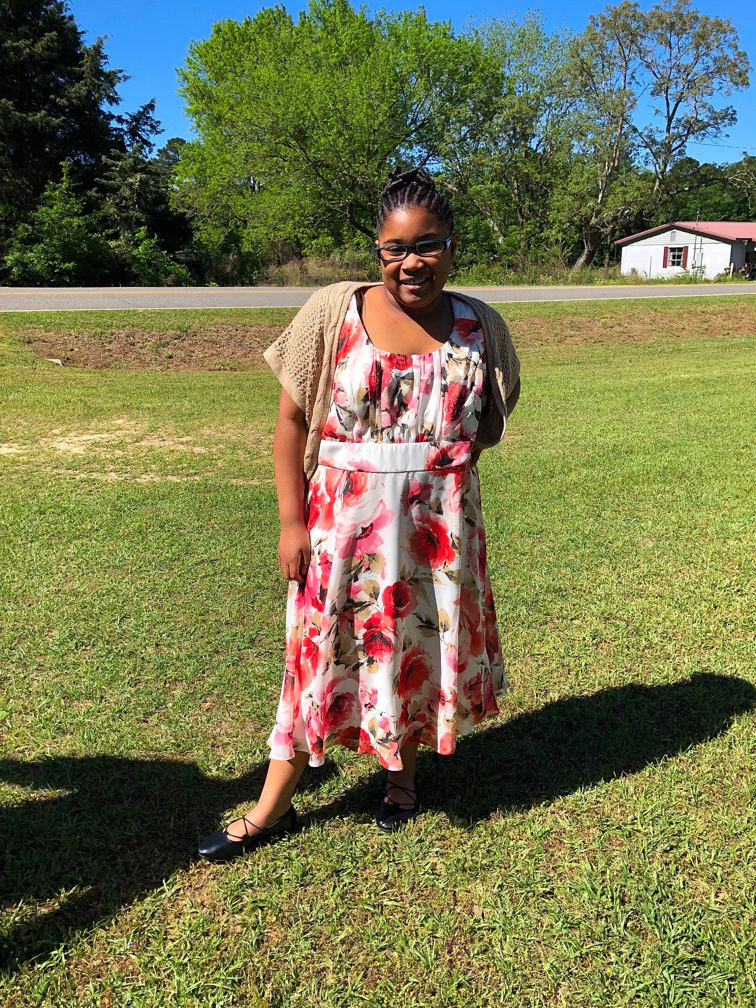 Kellie joined the competition — help win amazing prizes! clothing, costume, dress, eyewear, fashion, footwear, glasses, grass, grass_family, joy, lady, lawn, long_hair, pattern, person, photography, pink, street_fashion, summer, sunglasses