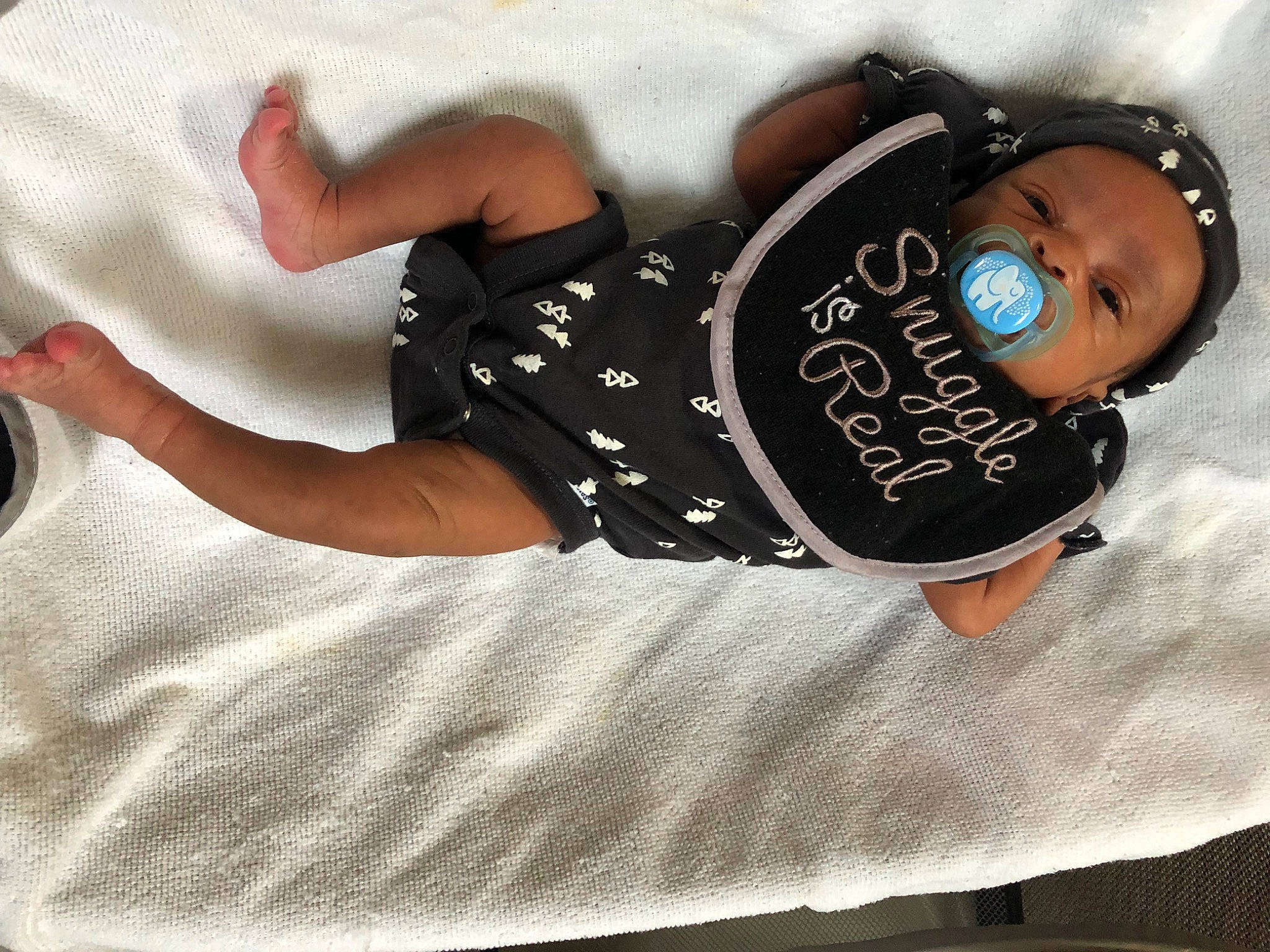 Kerwin Adrian is registered to the contest to win money with this photo: abdomen, baby_toddler_clothing, black_hair, chest, comfort, dress, elbow, fashion_design, flash_photography, human_body, knee, leg, long_hair, neck, person, sleeve, sportswear, t_shirt, thigh, trunk