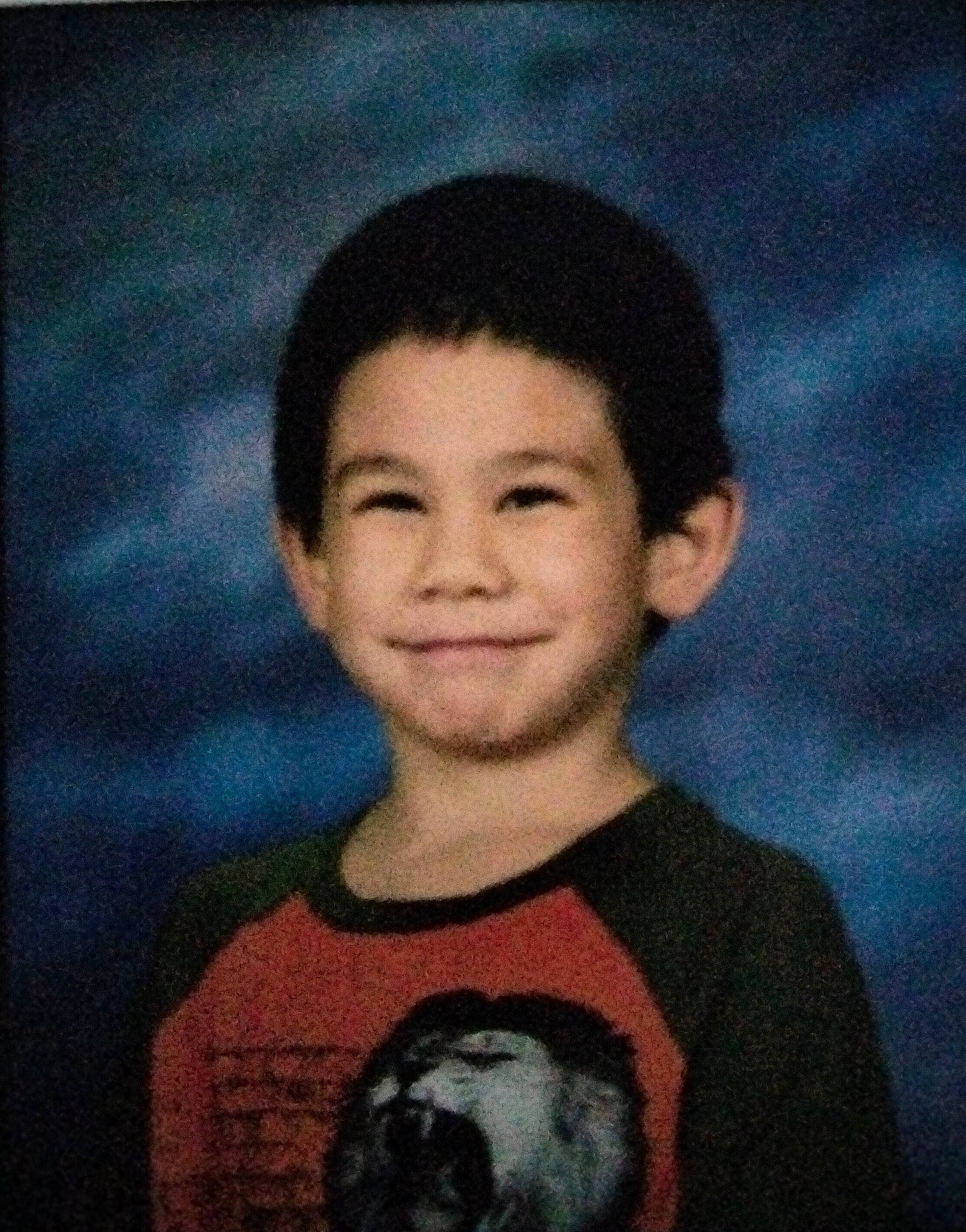 Julian is registered to the contest to win money with this photo: art, black_hair, cheek, chin, cool, electric_blue, eye, eyebrow, flash_photography, forehead, fun, happy, jaw, joy, nose, paint, painting, person, sleeve, smile