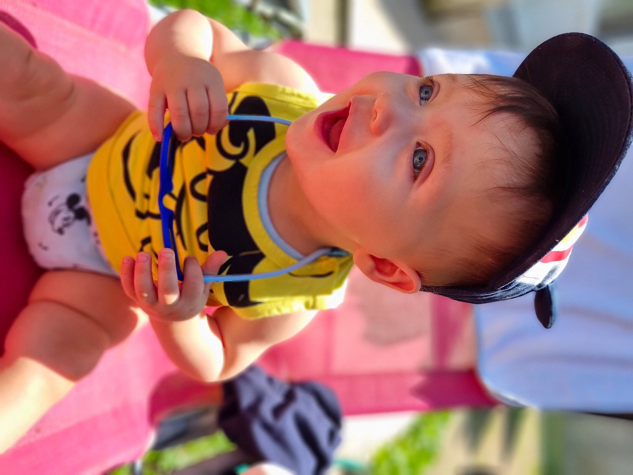 Gianny participe au concours pour gagner de l'argent avec cette photo : baby, baby_playing_with_toys, baby_products, baby_toddler_clothing, cheek, child, event, food, fun, happy, human_body, leisure, nose, party, person, play, recreation, skin, smile, toddler