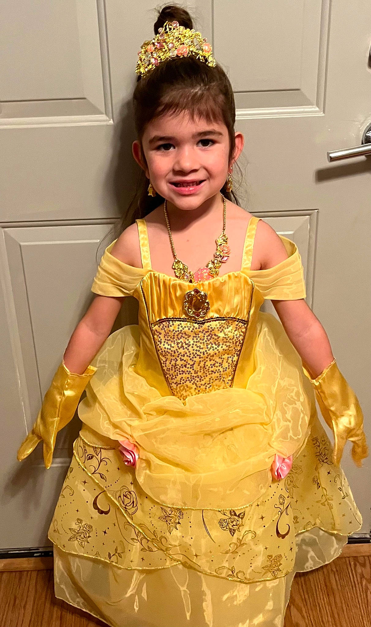 Jazmyn is registered to the contest to win money with this photo: beauty, child, dress, event, face, fashion, fashion_design, formal_wear, fun, hair, happy, head, headpiece, human_body, jewellery, joy, necklace, person, sleeve, smile