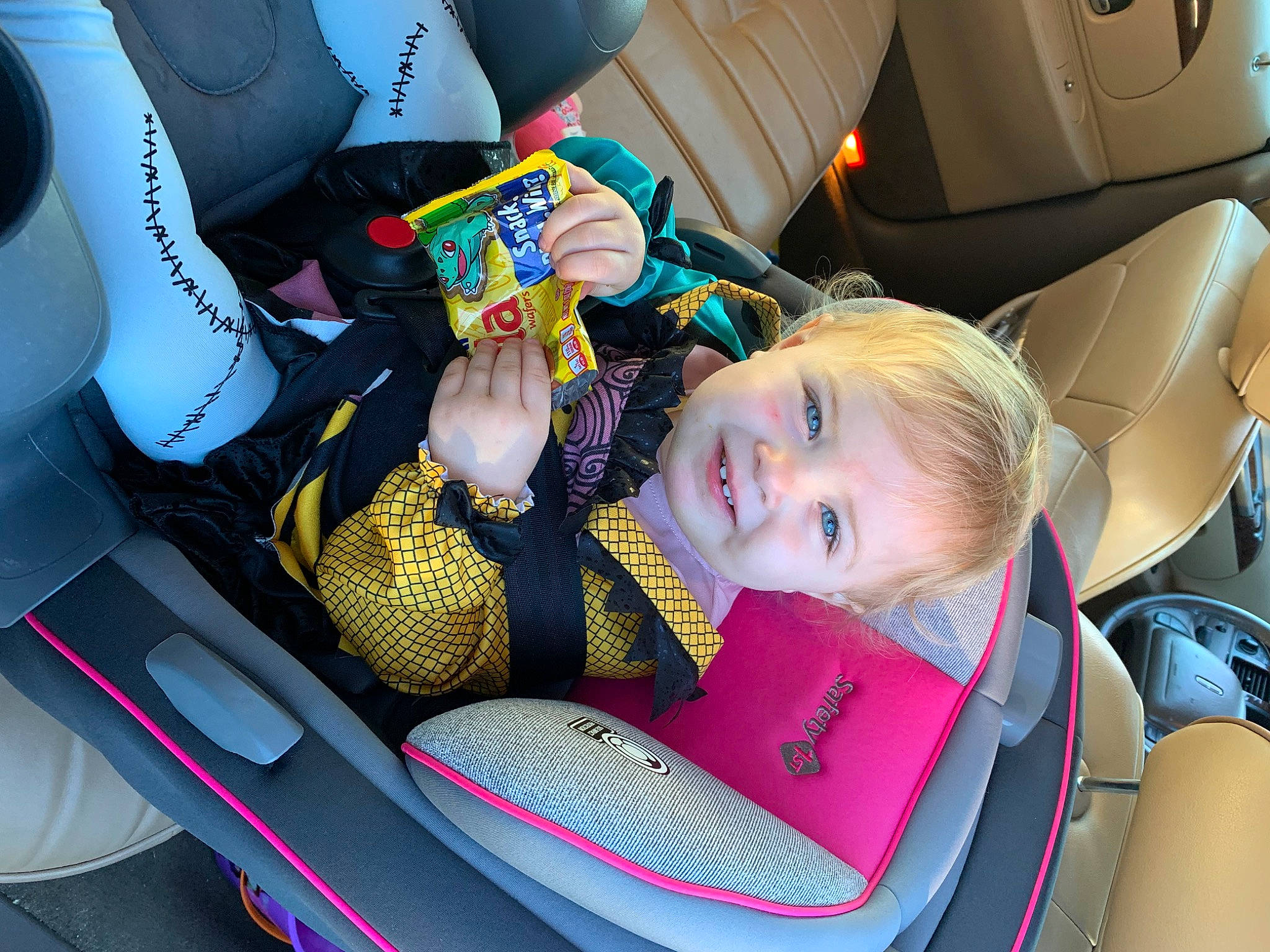 Kadence joined the competition — help win amazing prizes! auto_part, automotive_design, car_seat, car_seat_cover, child, comfort, electric_blue, family_car, fun, happy, head_restraint, joy, luxury_vehicle, motor_vehicle, person, product, smile, steering_part, steering_wheel, toddler