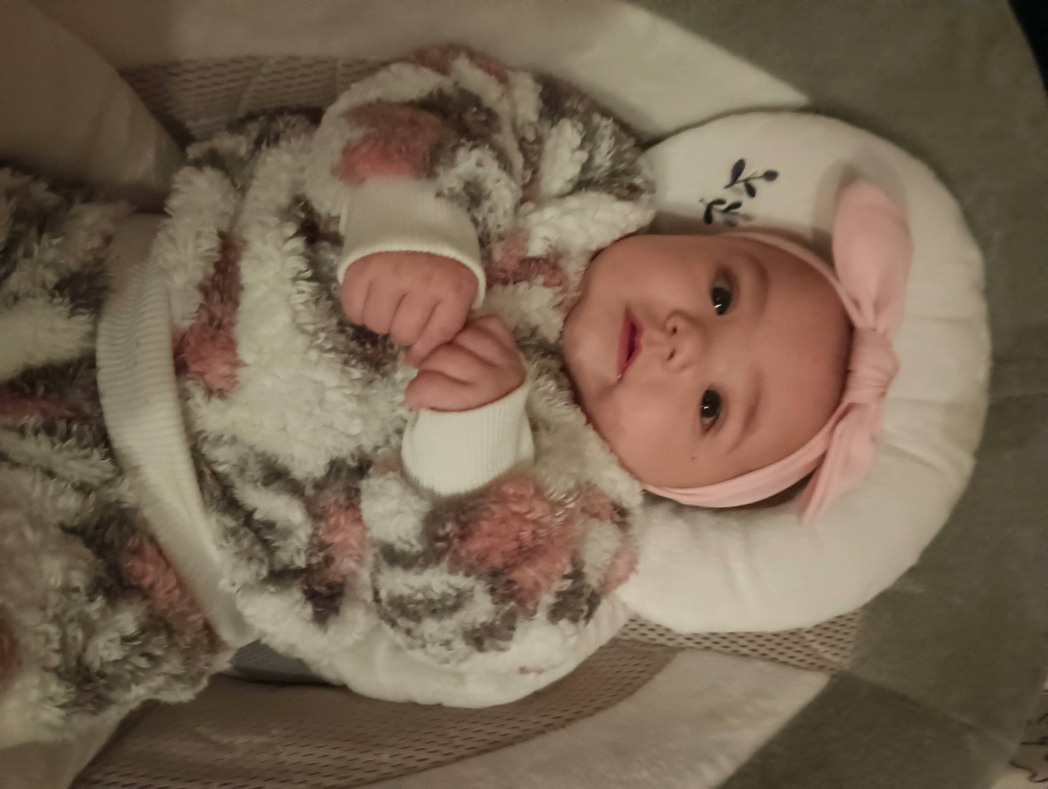 Everlee is registered to the contest to win money with this photo: baby, baby_products, baby_safety, baby_sleeping, baby_toddler_clothing, cheek, child, comfort, eye, fur, head, headwear, human_body, infant_bed, linens, person, room, smile, stuffed_toy, toddler