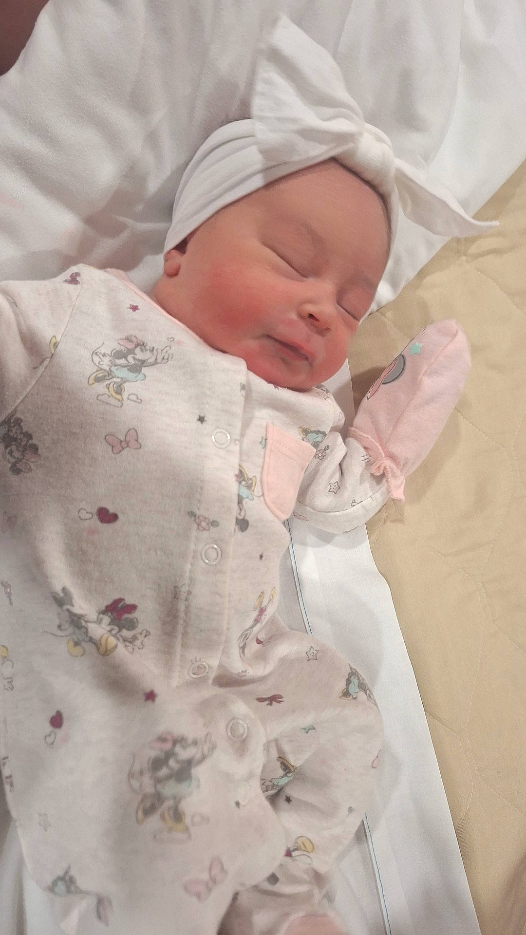 architecture, baby, bed, bedroom, blanket, building, clothing, cushion, face, furniture, glove, head, homedecor, hospital, newborn, person, photography, portrait, quilt, sleeping