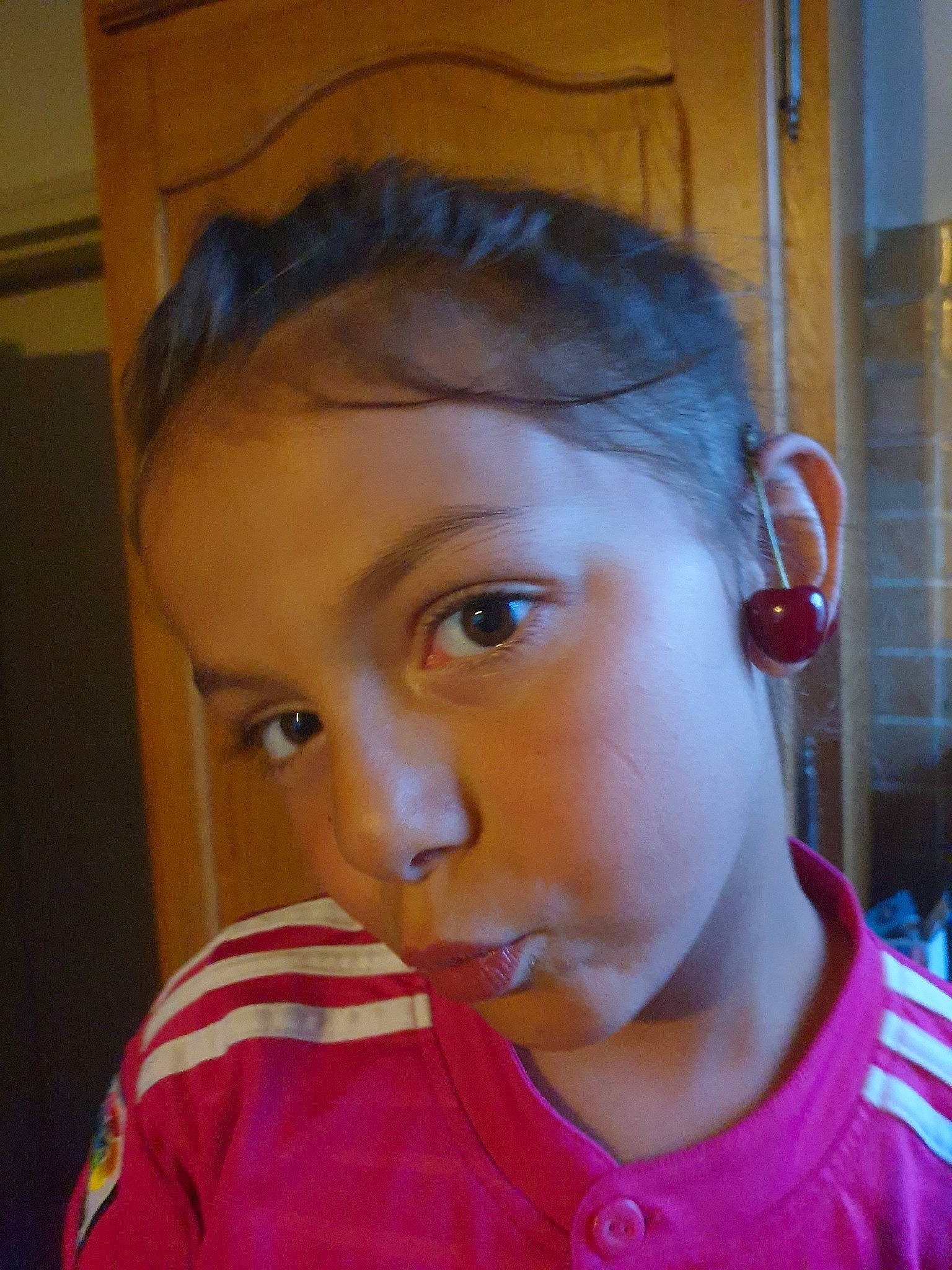 Laly participe au concours pour gagner de l'argent avec cette photo : black_hair, cheek, child, chin, ear, eyebrow, face, forehead, hair, hairstyle, head, jaw, lip, nose, person