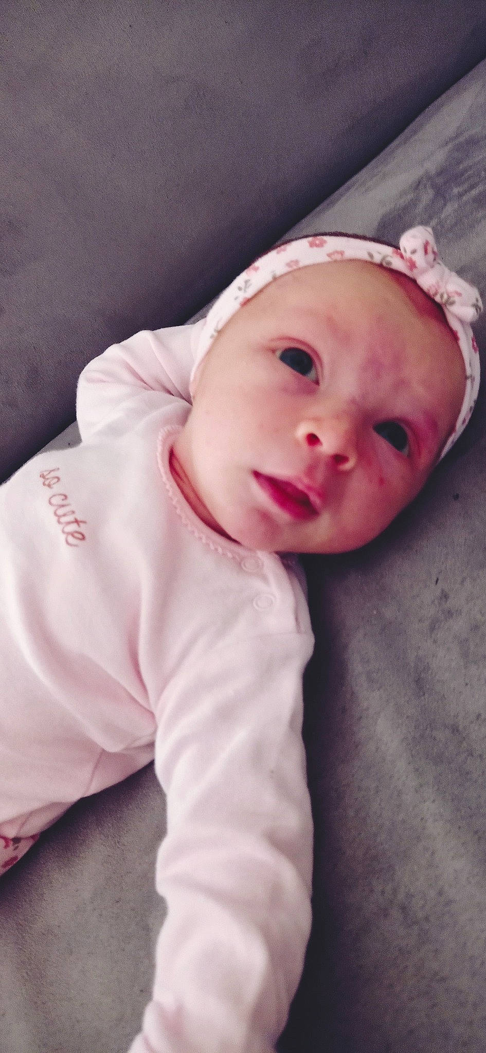 Thays a rejoint le concours — aidez-le/la à gagner de superbes lots ! baby, cheek, child, eye, face, head, headgear, lip, nose, person, pink, skin, toddler