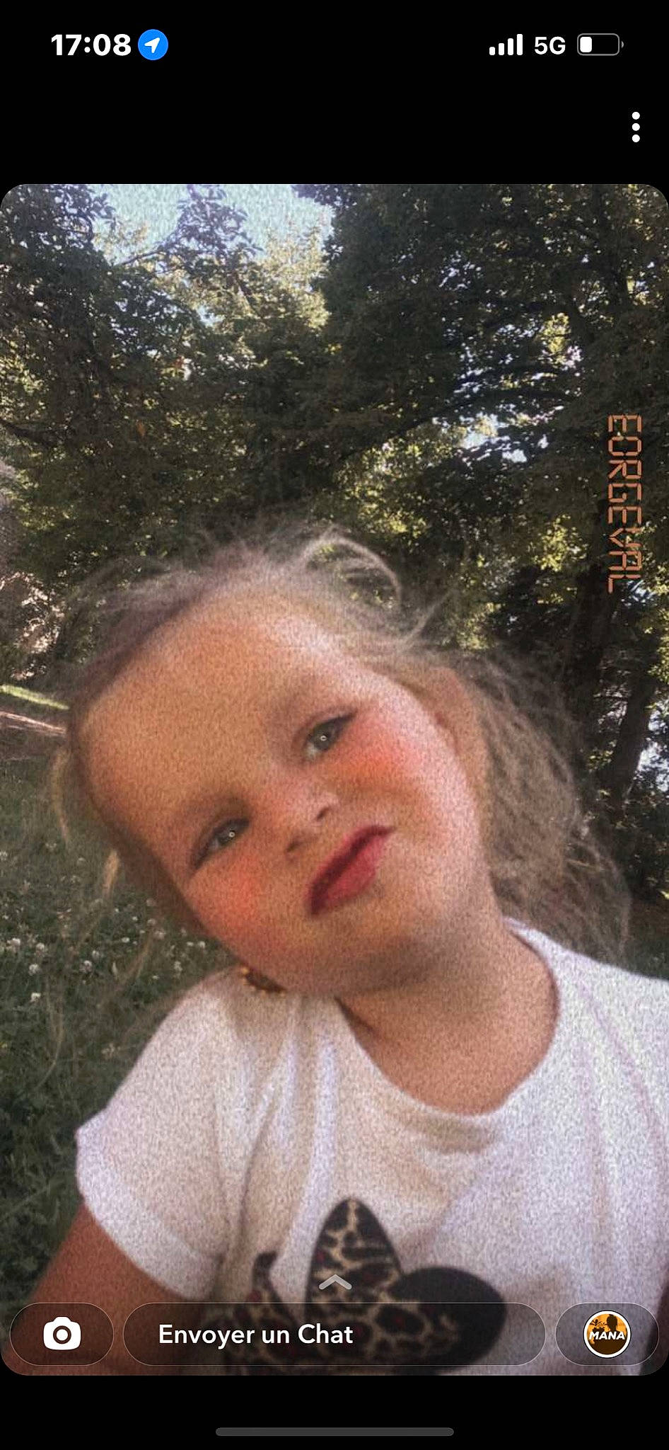 Tchency participe au concours pour gagner de l'argent avec cette photo : baby, cheek, cool, ear, eyebrow, eyelash, fun, grass, happy, iris, leisure, lip, nose, people_in_nature, person, plant, smile, sunlight, t_shirt, toddler