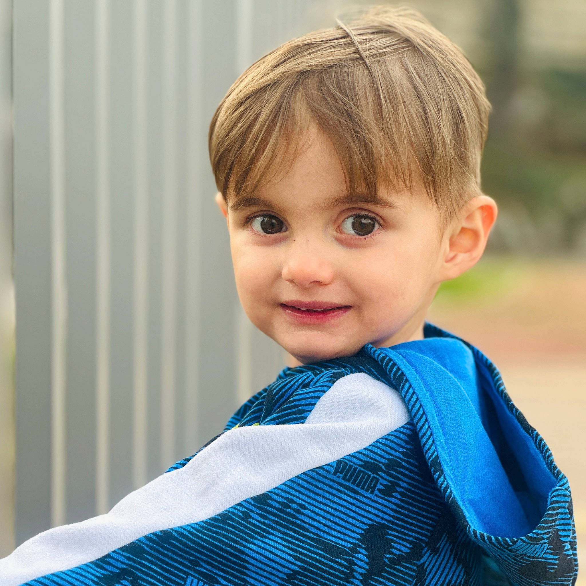 Matheo participe au concours pour gagner de l'argent avec cette photo : baby_toddler_clothing, bangs, blond, child, collar, dress_shirt, electric_blue, fashion_accessory, formal_wear, happy, joy, neck, outerwear, pattern, person, plaid, portrait_photography, sleeve, smile, tartan