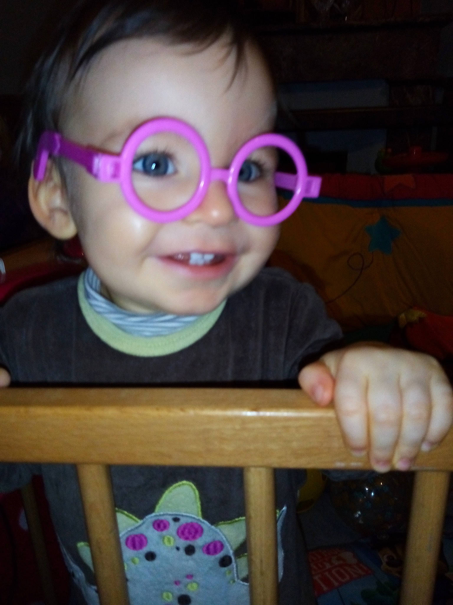 Djulyan a rejoint le concours — aidez-le/la à gagner de superbes lots ! cheek, child, cool, ear, eye, eyewear, face, forehead, fun, glasses, hair, head, lip, nose, person, pink, play, smile, sunglasses, toddler