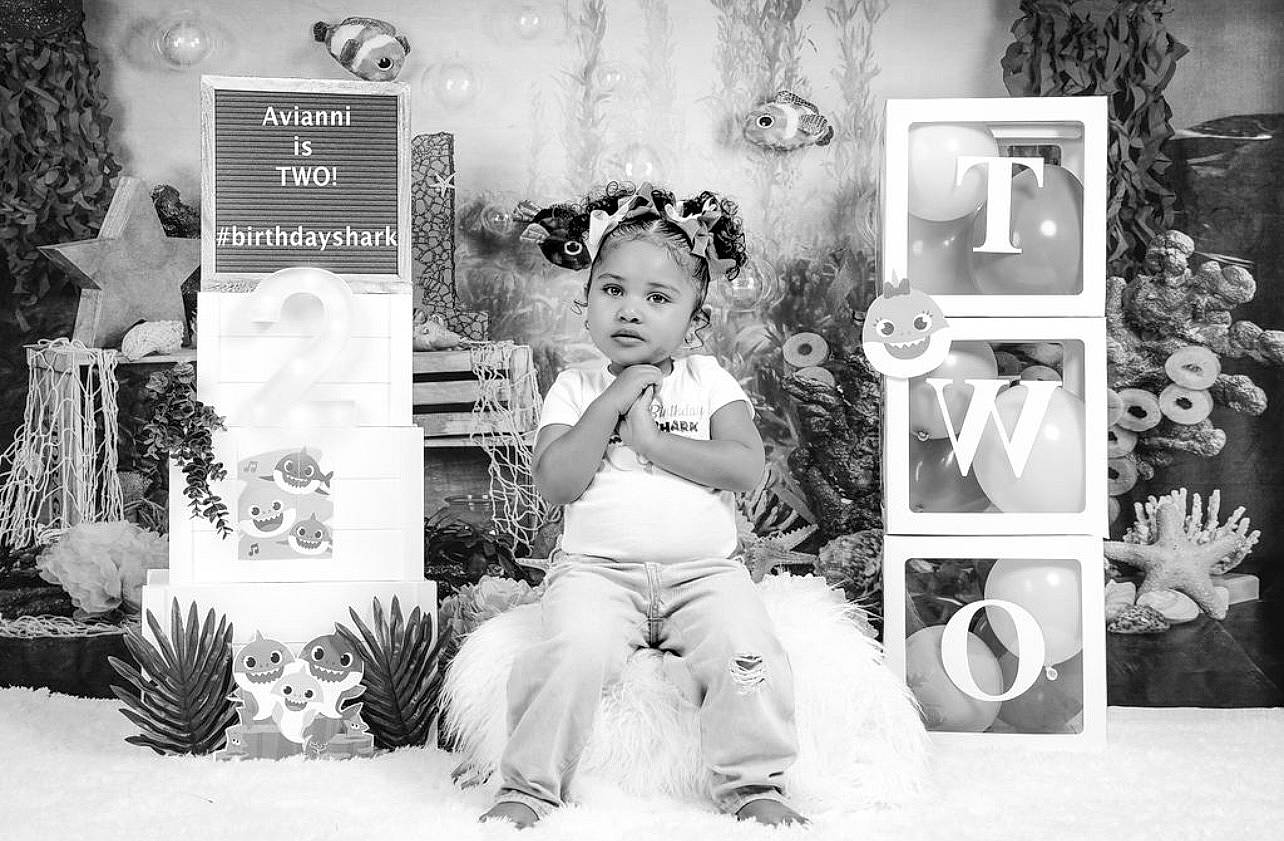Avianni Celine is registered to the contest to win money with this photo: art, baby, black, black_and_white, event, facial_expression, flash_photography, font, hairstyle, happy, monochrome, monochrome_photography, person, photograph, picture_frame, plant, room, snapshot, style, toddler