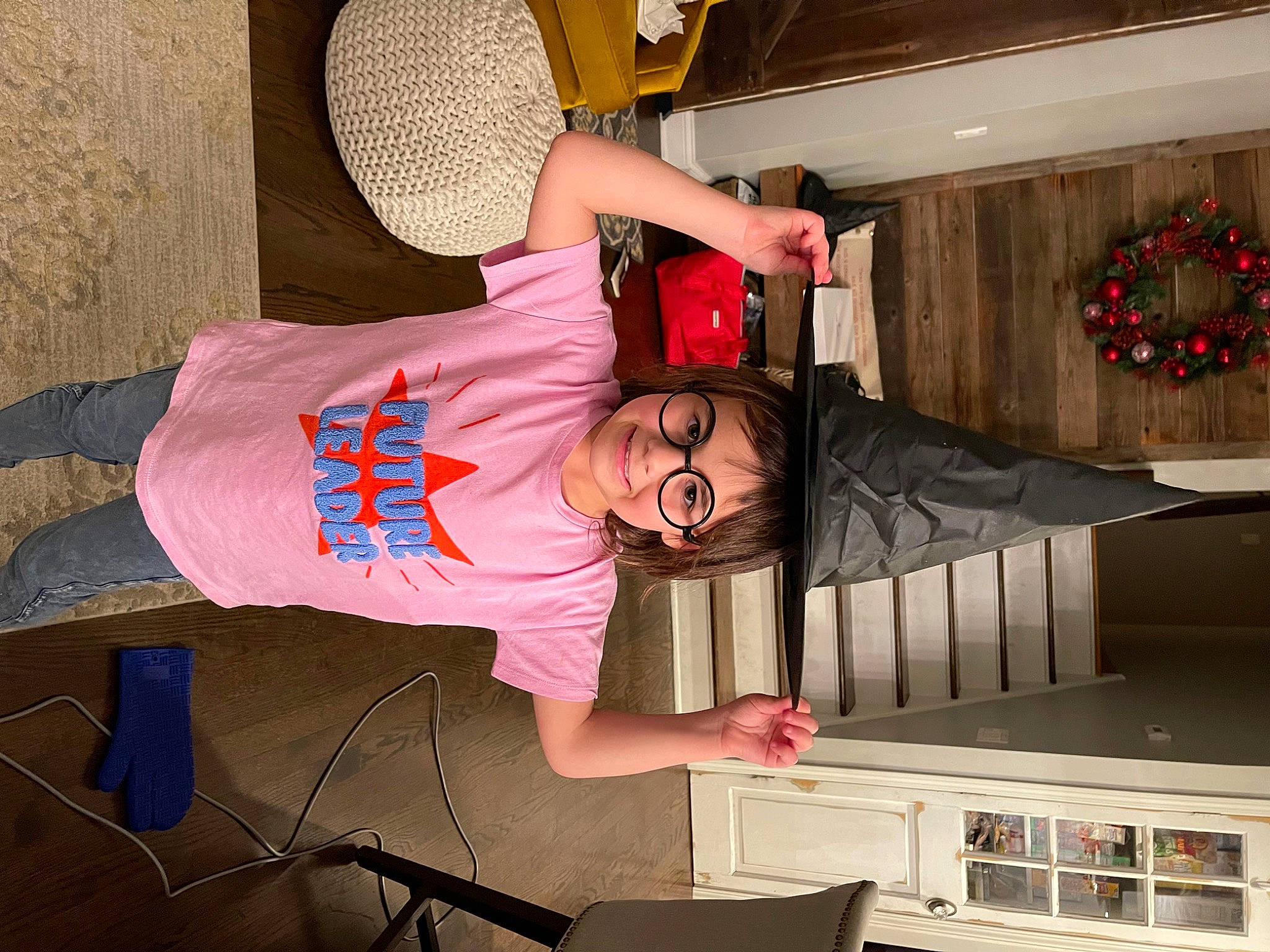 Aria is registered to the contest to win money with this photo: eyewear, flesh, fun, happy, hat, joy, magenta, organ, party, person, pink, room, smile, t_shirt, thigh