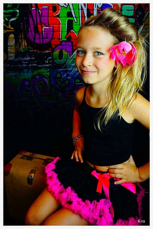 Lola a rejoint le concours — aidez-le/la à gagner de superbes lots ! joy, photo_shoot