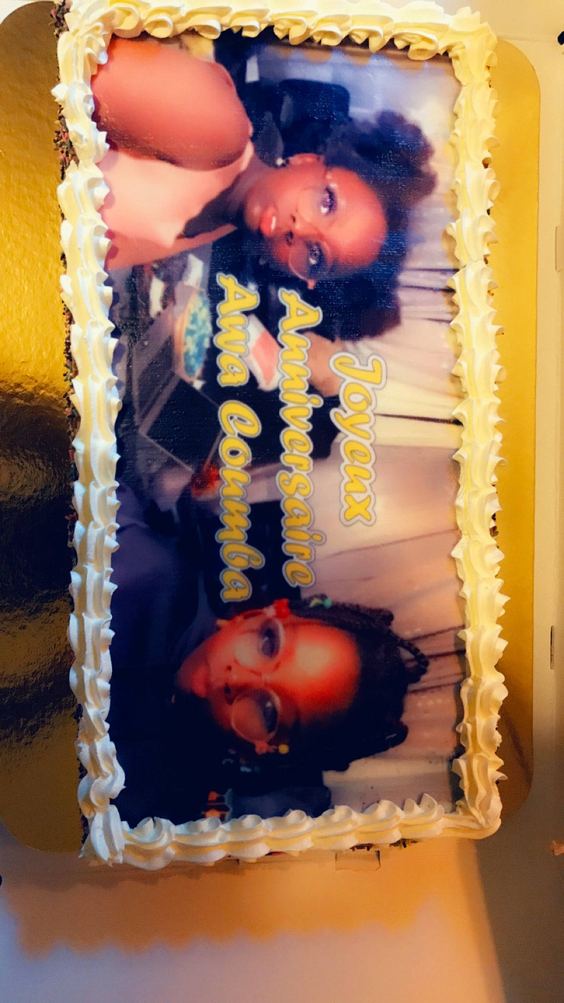 Awa a rejoint le concours — aidez-le/la à gagner de superbes lots ! art, beauty, black, cheek, child, eye, eyelash, face, facial_expression, fashion_accessory, happy, human, jewellery, organ, person, photograph, picture_frame, rectangle, snapshot, toddler