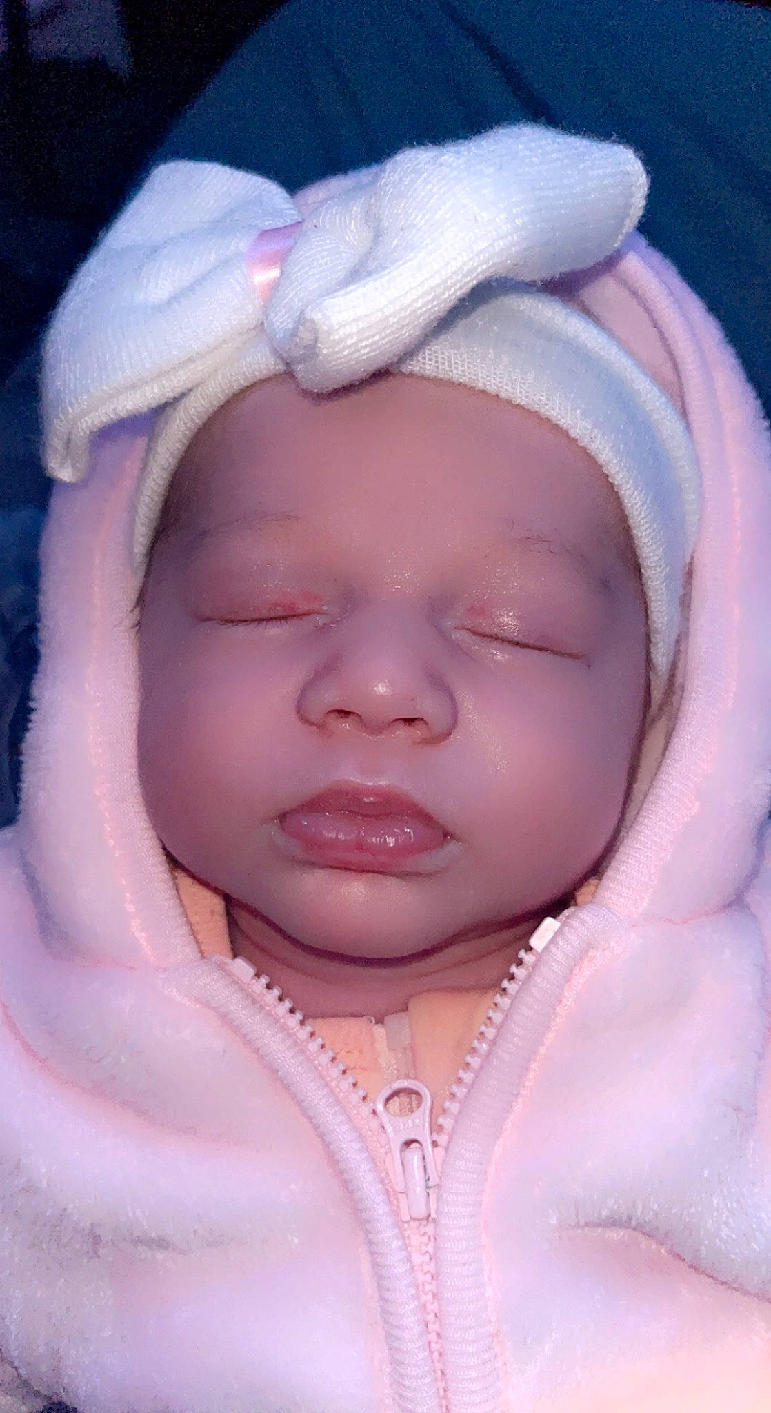 Dream is registered to the contest to win money with this photo: baby, baby_toddler_clothing, beauty, cap, cheek, eye, eyelash, happy, head, headwear, human_body, iris, lip, mouth, nose, organ, person, pink, purple, skin