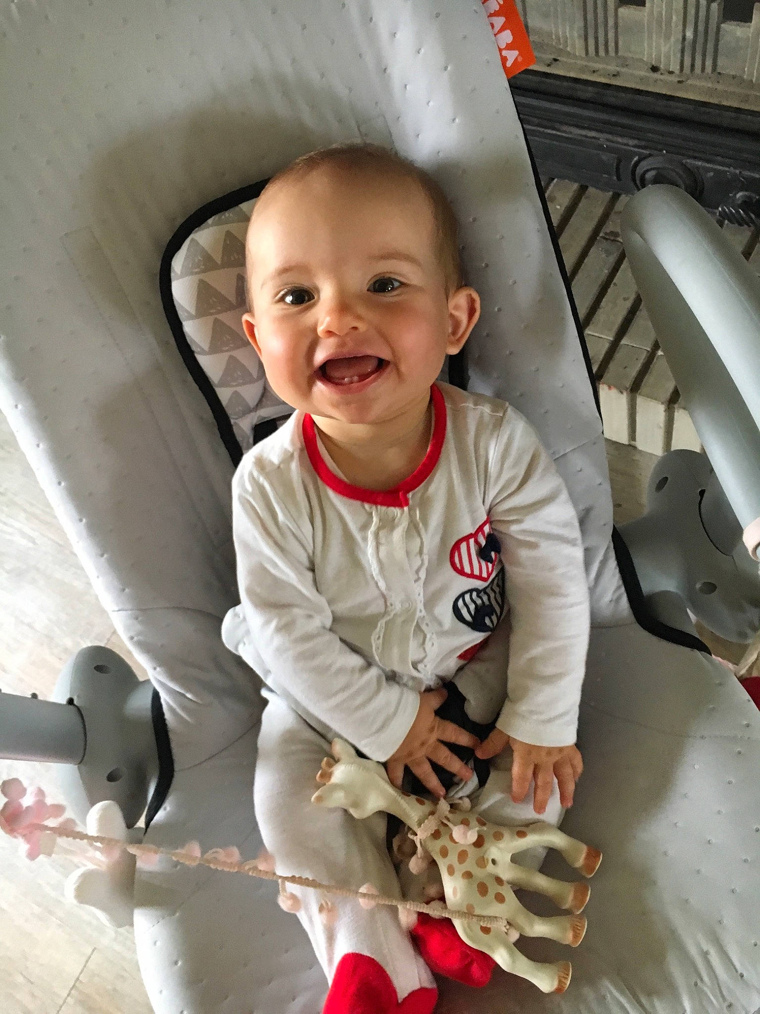 Lola a rejoint le concours — aidez-le/la à gagner de superbes lots ! baby, child, joy, person, smile, toddler