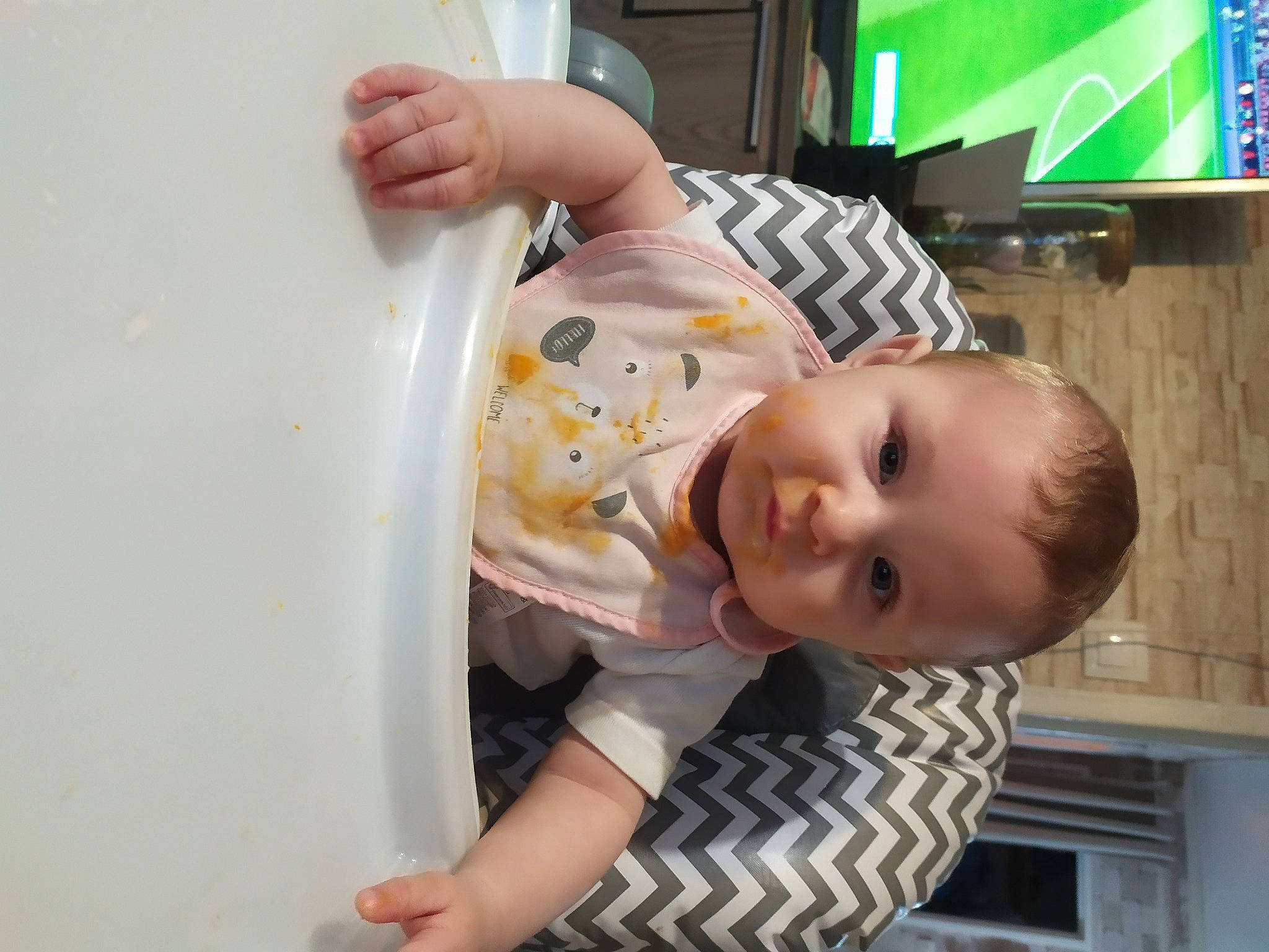 Maelys a rejoint le concours — aidez-le/la à gagner de superbes lots ! baby, baby_products, baby_safety, child, person, play, product, toddler