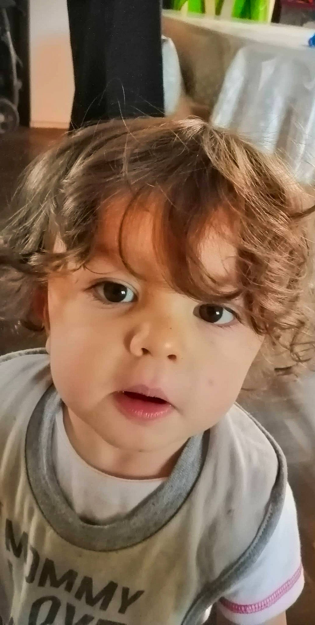 Damien a rejoint le concours — aidez-le/la à gagner de superbes lots ! blond, brown_hair, cheek, child, child_model, chin, eye, eyebrow, face, facial_expression, forehead, hair, hairstyle, head, human, lip, nose, person, skin, smile