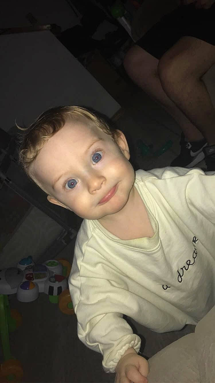 Luka is registered to the contest to win money with this photo: baby_toddler_clothing, cheek, cool, elbow, eye, eyebrow, face, flash_photography, forehead, fun, head, iris, jaw, joy, lip, mouth, nose, person, sleeve, smile