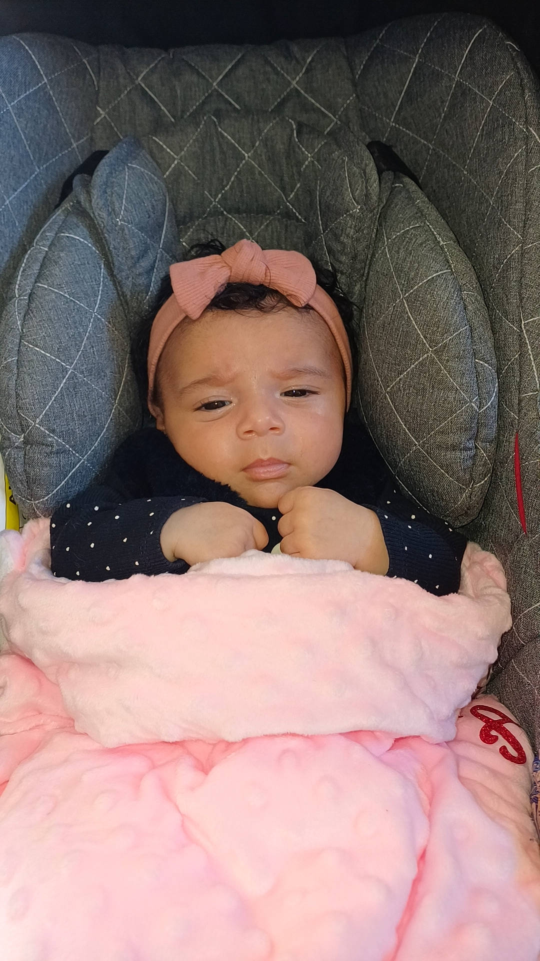 Alyah participe au concours pour gagner de l'argent avec cette photo : abdomen, baby, baby_toddler_clothing, bedding, bedtime, blanket, cheek, child, comfort, face, flash_photography, flesh, fur, linens, pattern, person, pink, portrait_photography, room, sitting