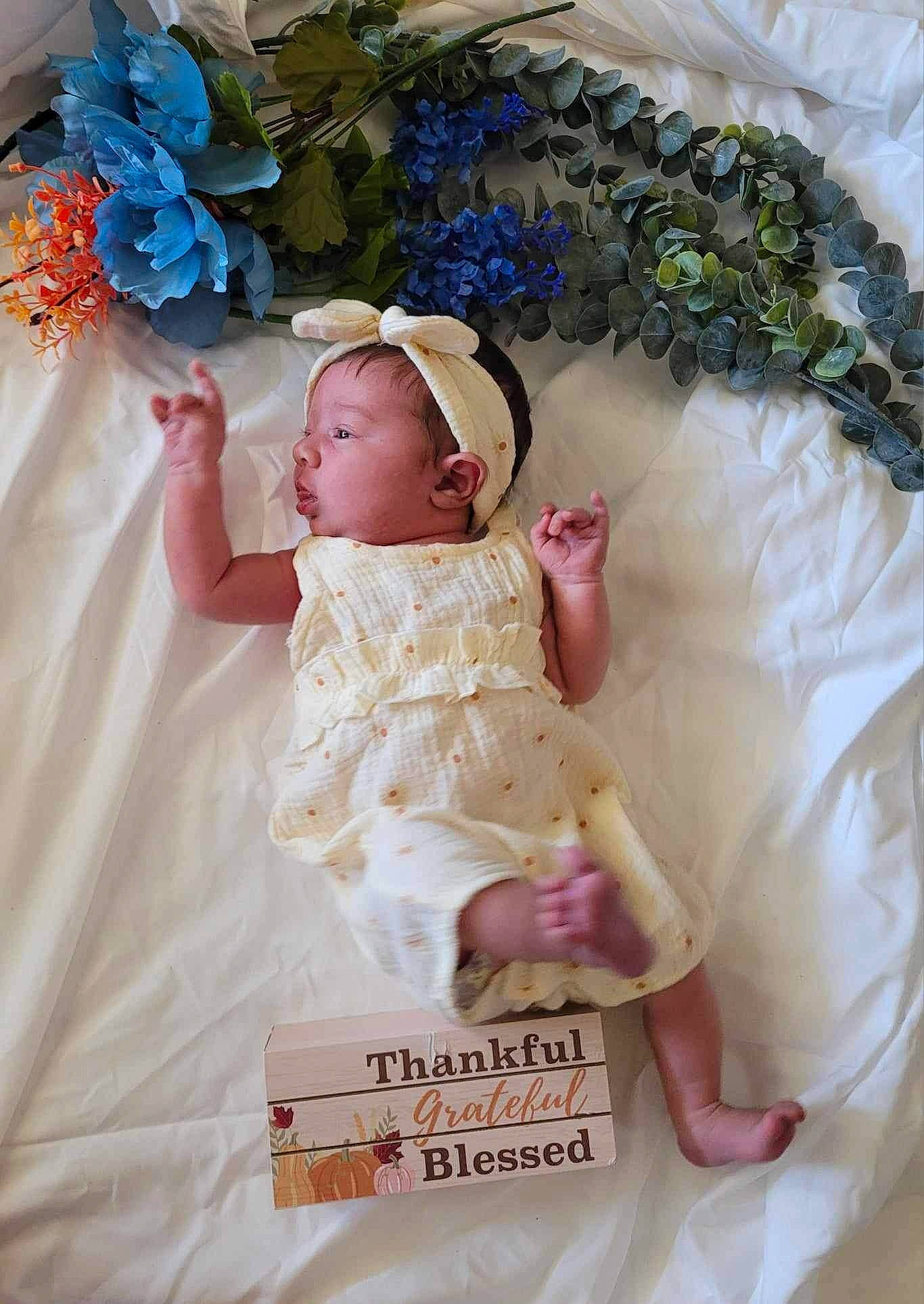 Magdalena joined the competition — help win amazing prizes! baby, baby_toddler_clothing, child, cut_flowers, event, flower, flower_arranging, hair_accessory, happy, headgear, headpiece, jewellery, peach, person, petal, pink, plant, rose, rose_family, toddler