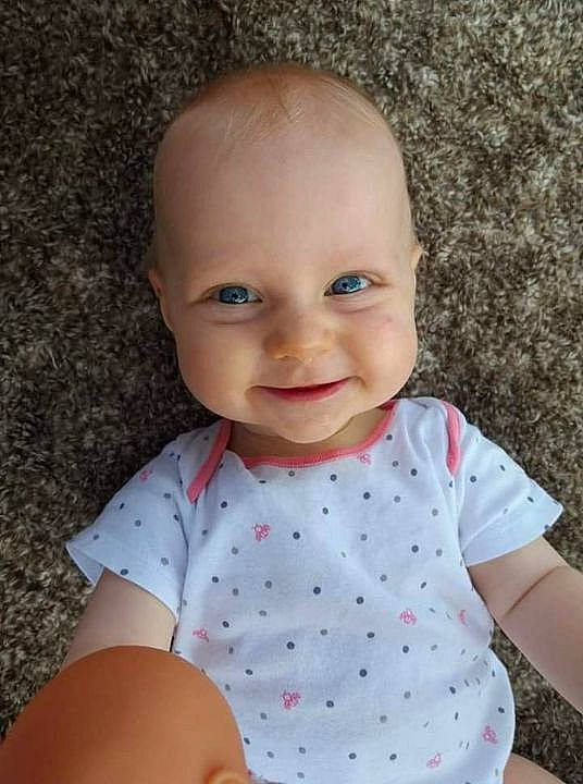 Taïna a rejoint le concours — aidez-le/la à gagner de superbes lots ! baby, baby_toddler_clothing, cheek, child, chin, design, face, head, lip, mouth, nose, pattern, person, skin, smile, toddler