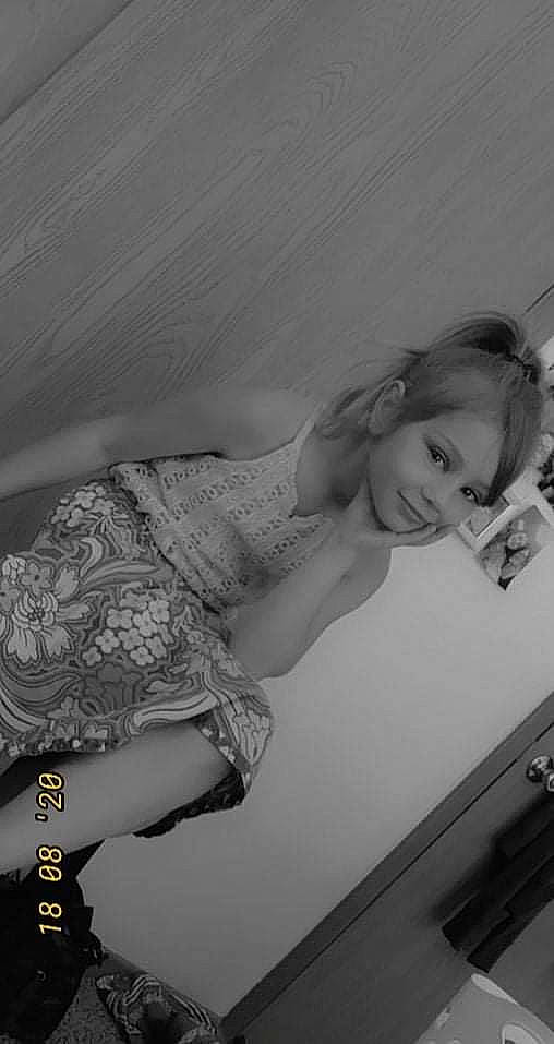 Bella is registered to the contest to win money with this photo: arm, black_and_white, chest, dress, elbow, eyelash, flash_photography, gesture, hand, happy, human_leg, jaw, leg, long_hair, monochrome, monochrome_photography, person, style, thigh, trunk