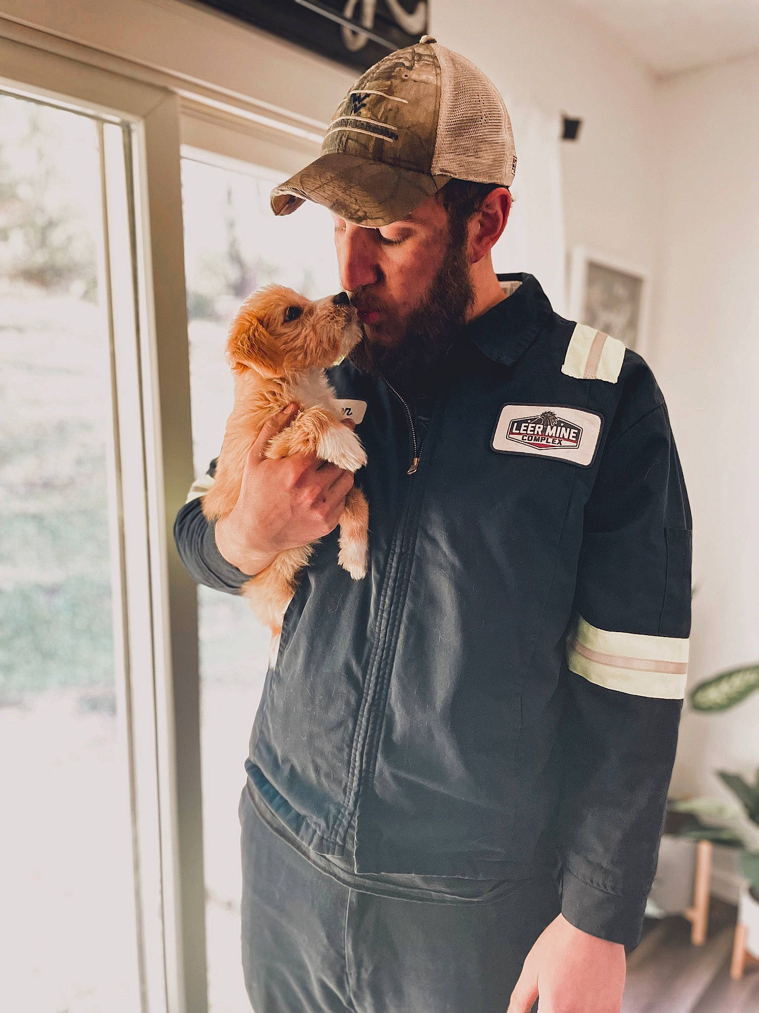Wren Dixie joined the competition — help win amazing prizes! baseball_cap, belt, cap, denim, door, eyewear, fish, fur, glove, hat, jacket, leather_jacket, personal_protective_equipment, pocket, shoulder, sleeve, street_fashion, sunglasses, t_shirt, wildlife_biologist
