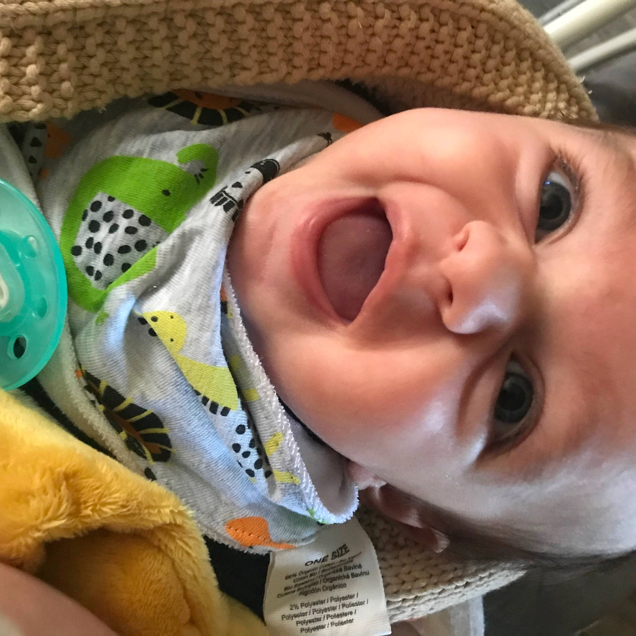 Lucas participe au concours pour gagner de l'argent avec cette photo : baby, baby_toddler_clothing, cheek, chin, cool, ear, eye, eyebrow, eyelash, facial_expression, headgear, iris, lip, mouth, nose, person, product, skin, smile, toddler