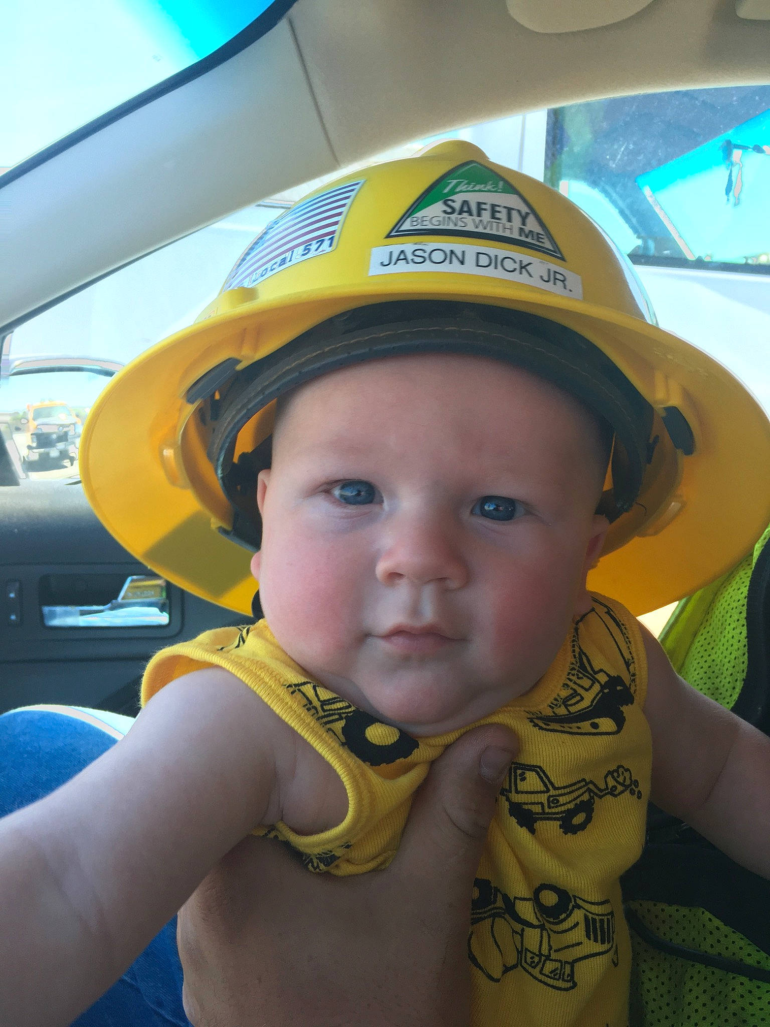 Jason is registered to the contest to win money with this photo: cap, child, fashion_accessory, fun, hat, headgear, headwear, person, sun_hat, toddler, vacation, yellow