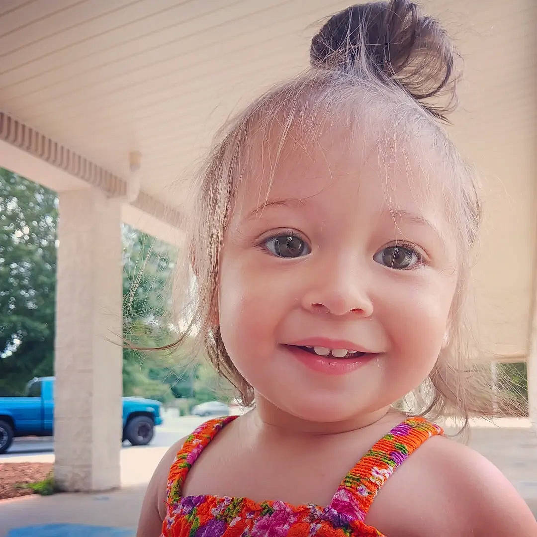 Cadence joined the competition — help win amazing prizes! baby_toddler_clothing, beauty, chin, ear, eye, eyebrow, eyelash, fun, happy, iris, joy, lip, neck, nose, person, shoulder, skin, smile, snapshot, tire