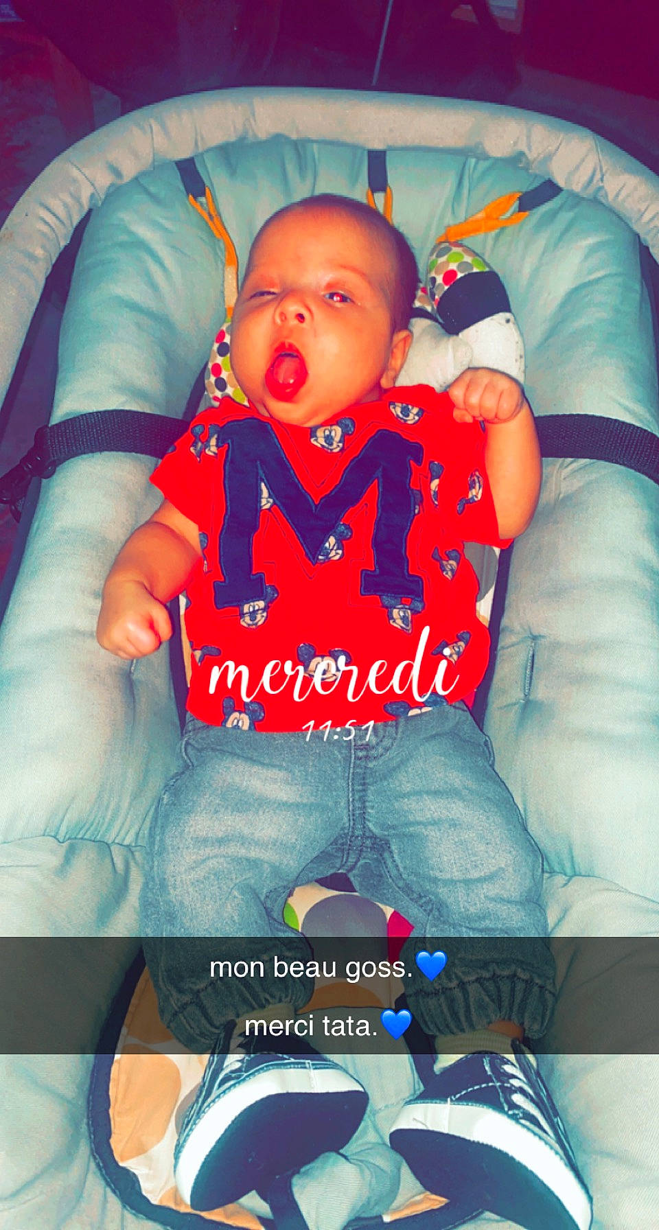 Zlatan a rejoint le concours — aidez-le/la à gagner de superbes lots ! arm, baby, baby_sleeping, baby_toddler_clothing, car_seat, child, comfort, cool, electric_blue, font, fun, human_body, lap, leisure, mouth, person, product, purple, sitting, thigh