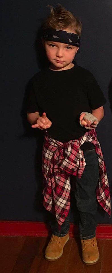 Benjamin is registered to the contest to win money with this photo: child, child_model, design, kilt, pattern, person, plaid, sleeve, t_shirt, tartan, textile, toddler