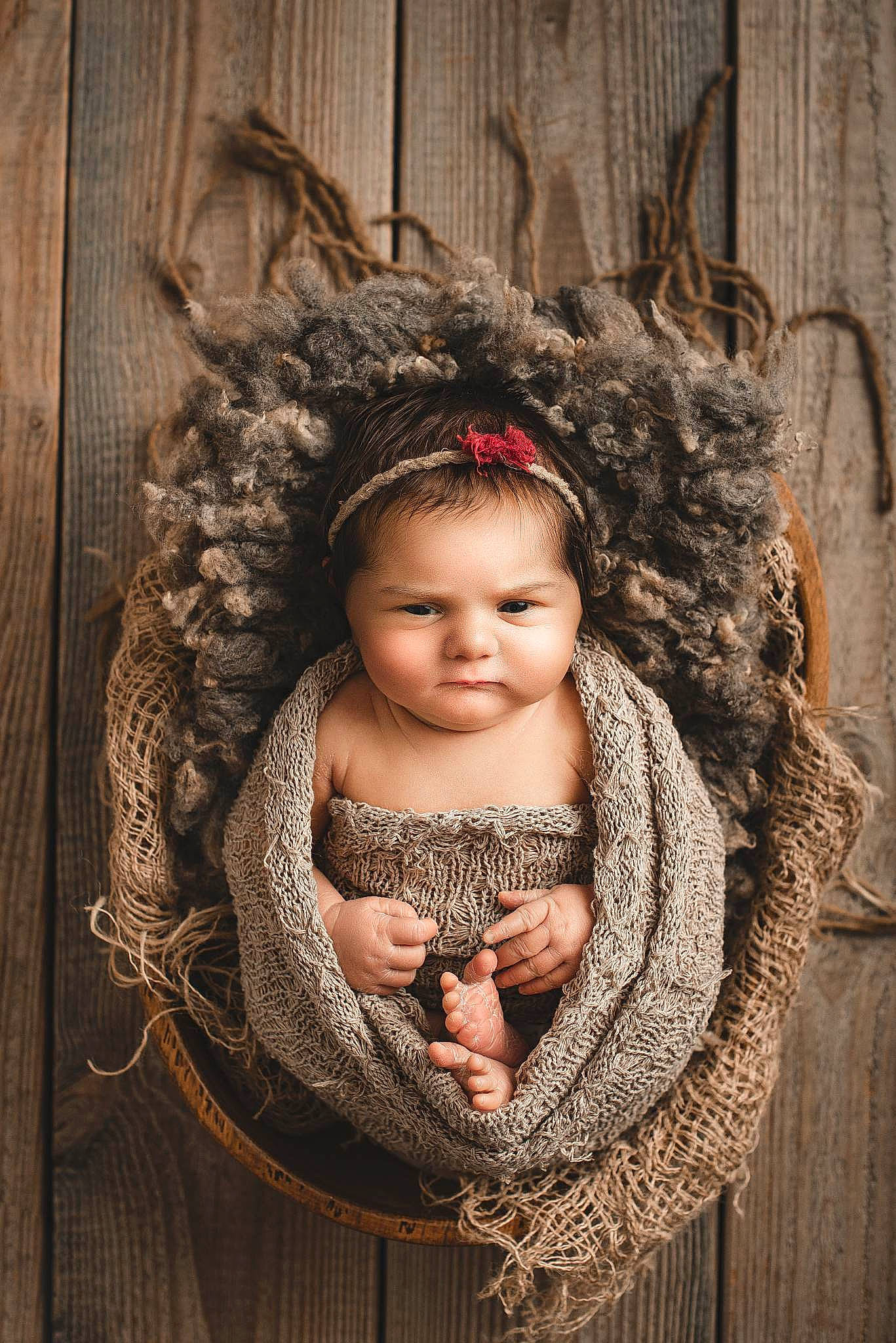 Lana participe au concours pour gagner de l'argent avec cette photo : baby_toddler_clothing, cheek, child, embellishment, eye, fashion_accessory, flash_photography, fur, hair, happy, head, headgear, headpiece, iris, jewellery, pattern, person, skin, stock_photography, toddler