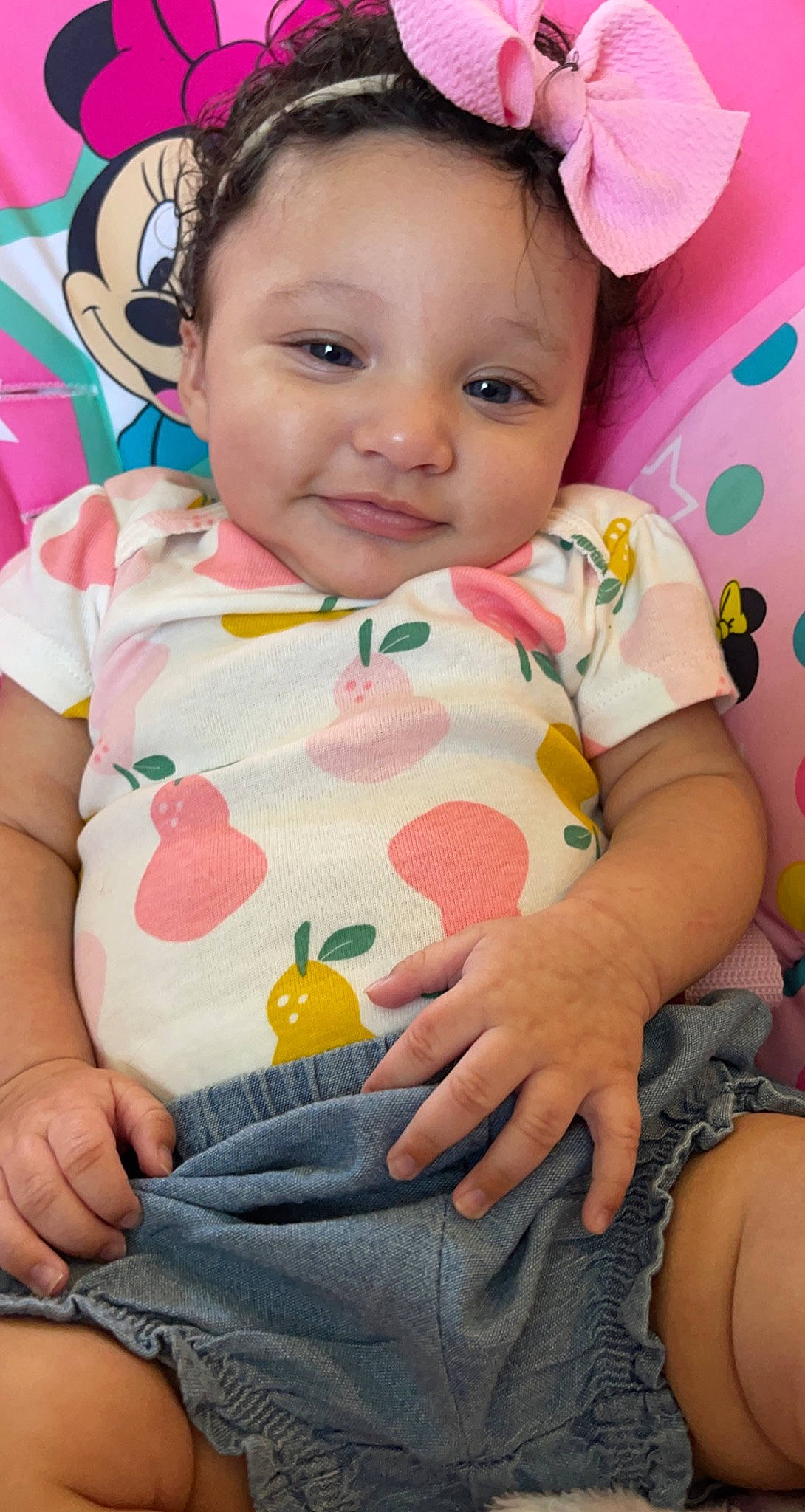 Jolie is registered to the contest to win money with this photo: arm, baby_toddler_clothing, cheek, chin, eye, face, facial_expression, green, hand, happy, head, neck, nose, organ, person, photograph, product, skin, sleeve, smile