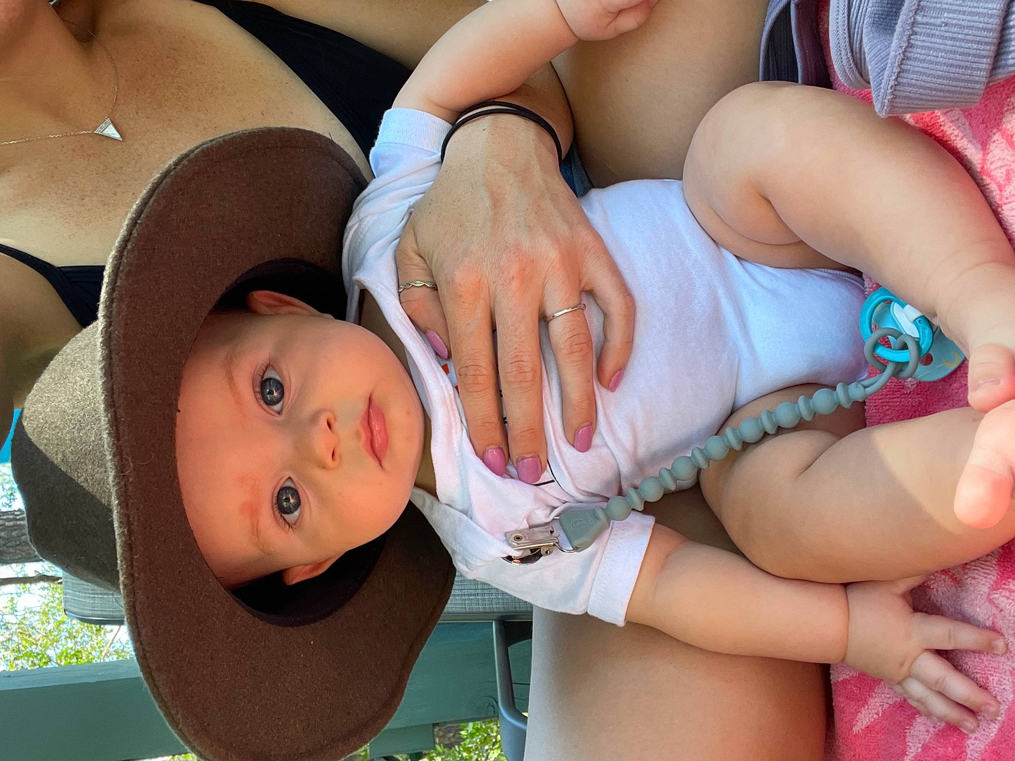 Jaxon is registered to the contest to win money with this photo: abdomen, chest, elbow, eyelash, finger, gesture, happy, hat, headwear, human_body, joint, knee, leg, mouth, muscle, person, skin, stomach, thigh, thumb