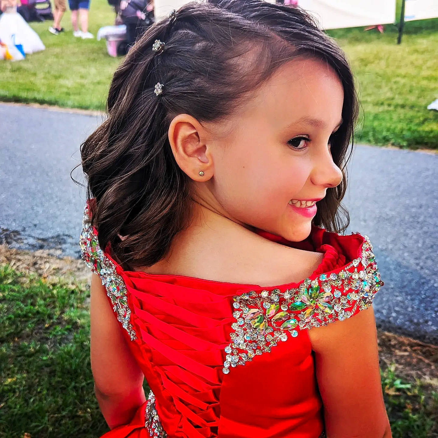 Anastasia joined the competition — help win amazing prizes! cool, day_dress, eyelash, fun, grass, green, happy, headpiece, iris, joy, leisure, lip, long_hair, neck, people_in_nature, person, pink, shoulder, skin, smile