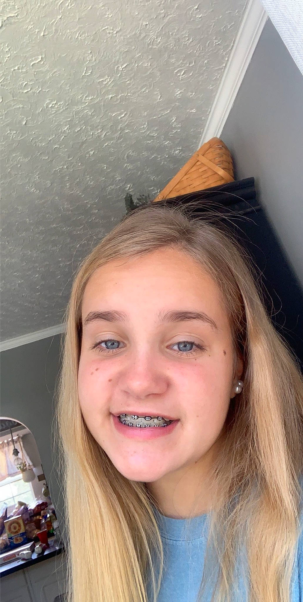 Sydney joined the competition — help win amazing prizes! blond, brown_hair, chin, eyebrow, face, forehead, hair, hair_coloring, hairstyle, head, jaw, joy, long_hair, nose, person, smile