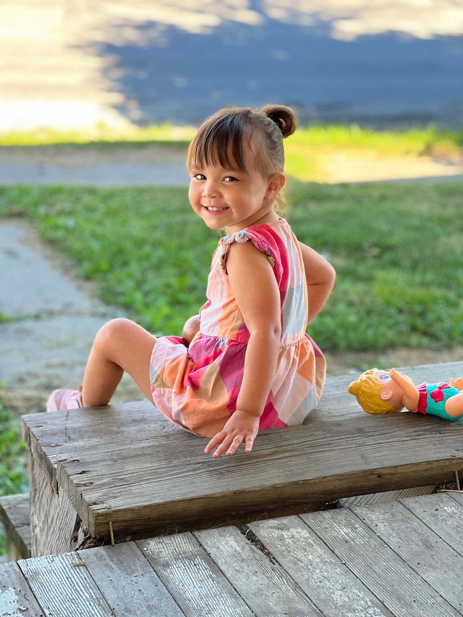 Aaliyah joined the competition — help win amazing prizes! barefoot, body_of_water, fun, grass, hair, happy, head, joy, leaf, leg, leisure, morning, nature, people_in_nature, person, pink, skin, smile, summer, sunlight