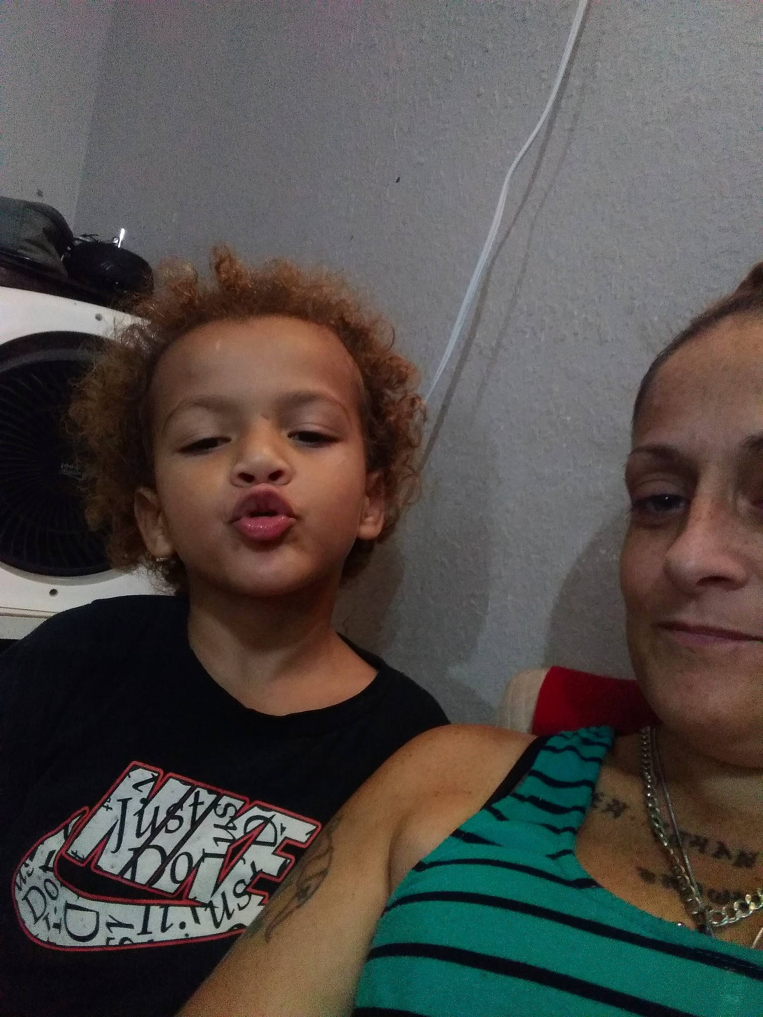 King joined the competition — help win amazing prizes! cheek, chin, ear, eye, eyebrow, eyelash, face, facial_expression, forehead, hair, hairstyle, head, joint, lip, mouth, neck, nose, organ, person, shoulder