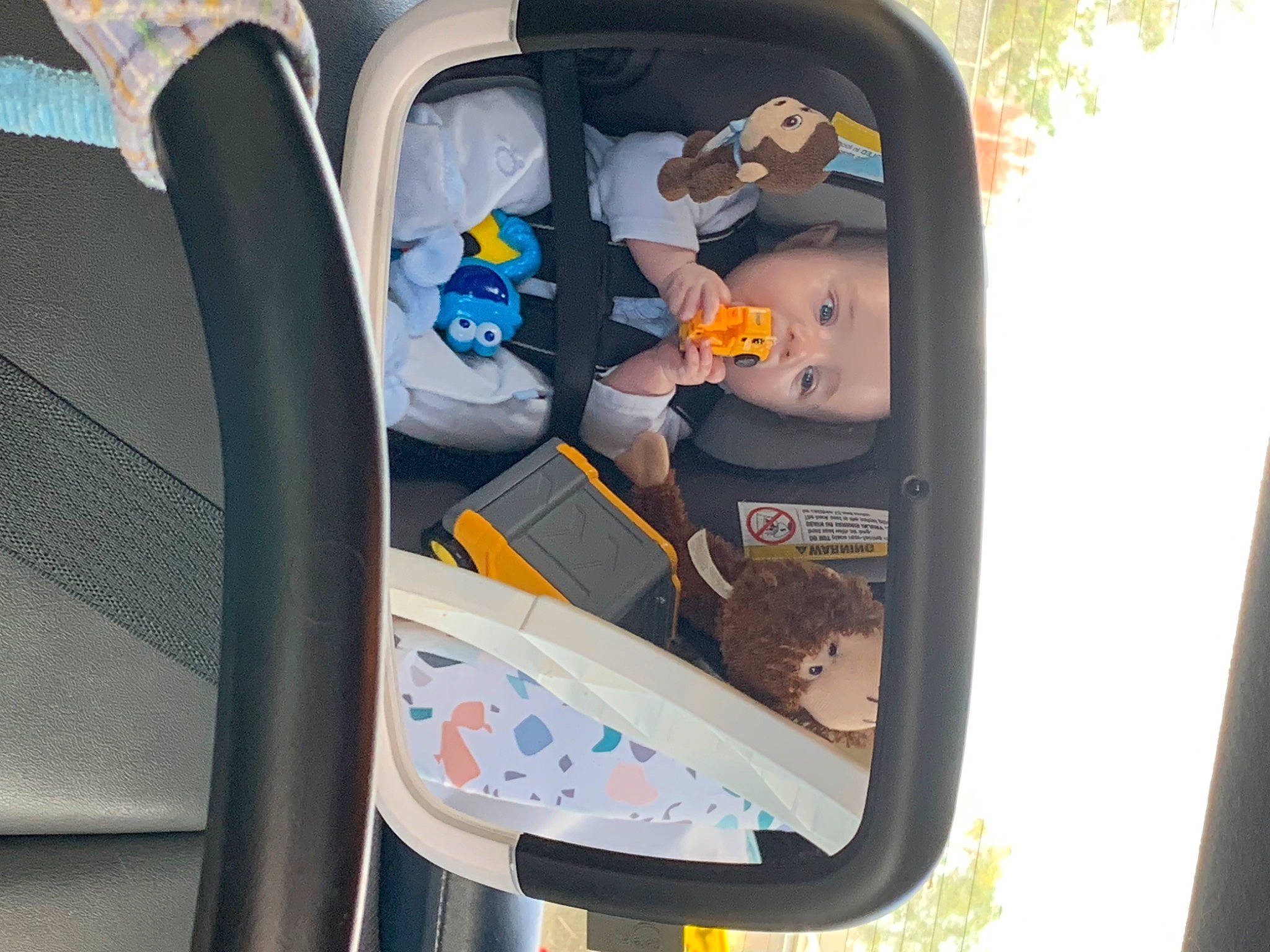 Arrow joined the competition — help win amazing prizes! auto_part, automotive_design, automotive_exterior, automotive_lighting, automotive_mirror, automotive_side_view_mirror, car, car_seat, car_seat_cover, door, electric_blue, family_car, headwear, mode_of_transport, motor_vehicle, person, rear_view_mirror, tree, trunk, vehicle