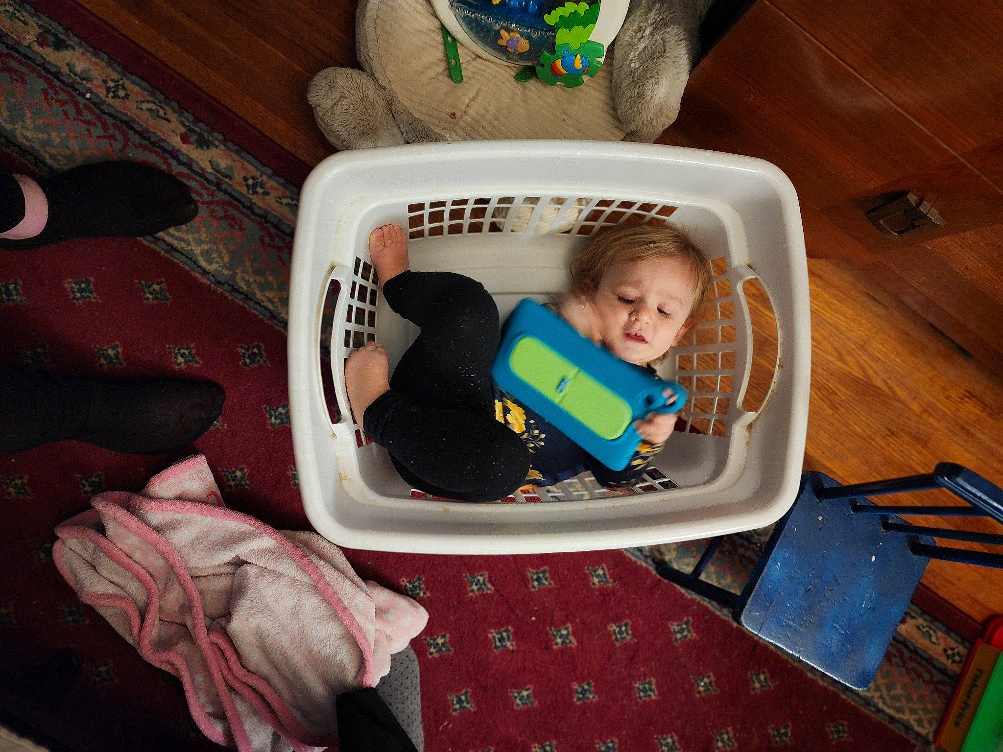 Leana joined the competition — help win amazing prizes! baby, baby_products, baby_toddler_clothing, bag, baggage, car_seat, chair, child, comfort, fun, linens, luggage_and_bags, person, plastic, play, room, sitting, toddler, toy, trunk