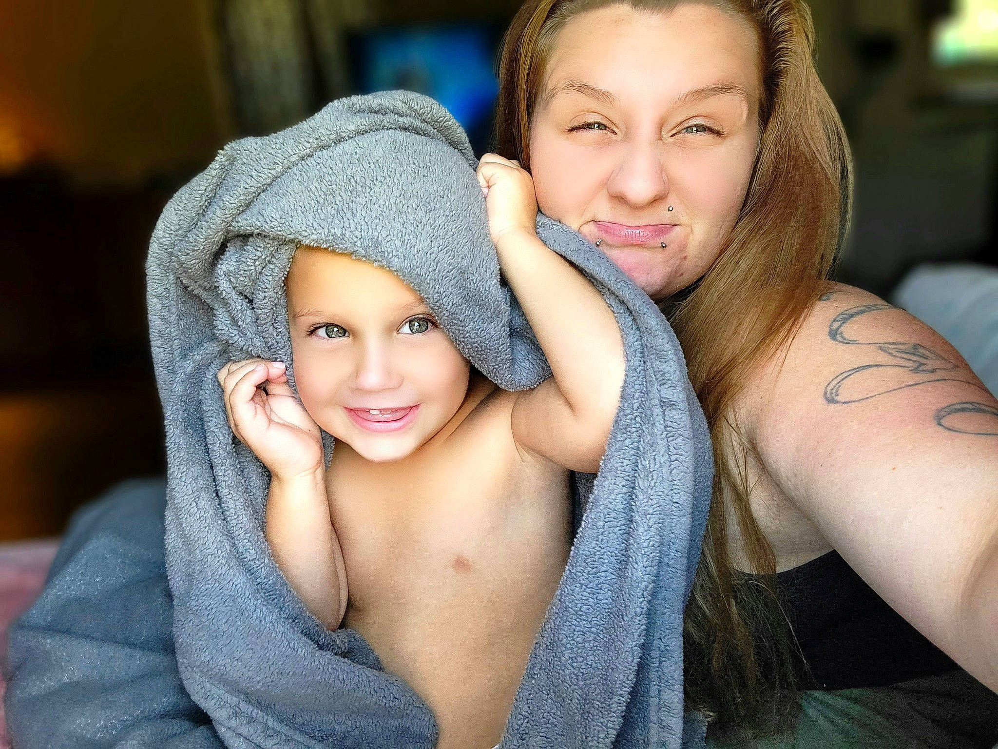 Justin Jr. is registered to the contest to win money with this photo: black_hair, cap, cool, event, eyebrow, face, flash_photography, gesture, hand, happy, hat, headwear, human_body, iris, joy, leisure, lip, organ, person, shoulder