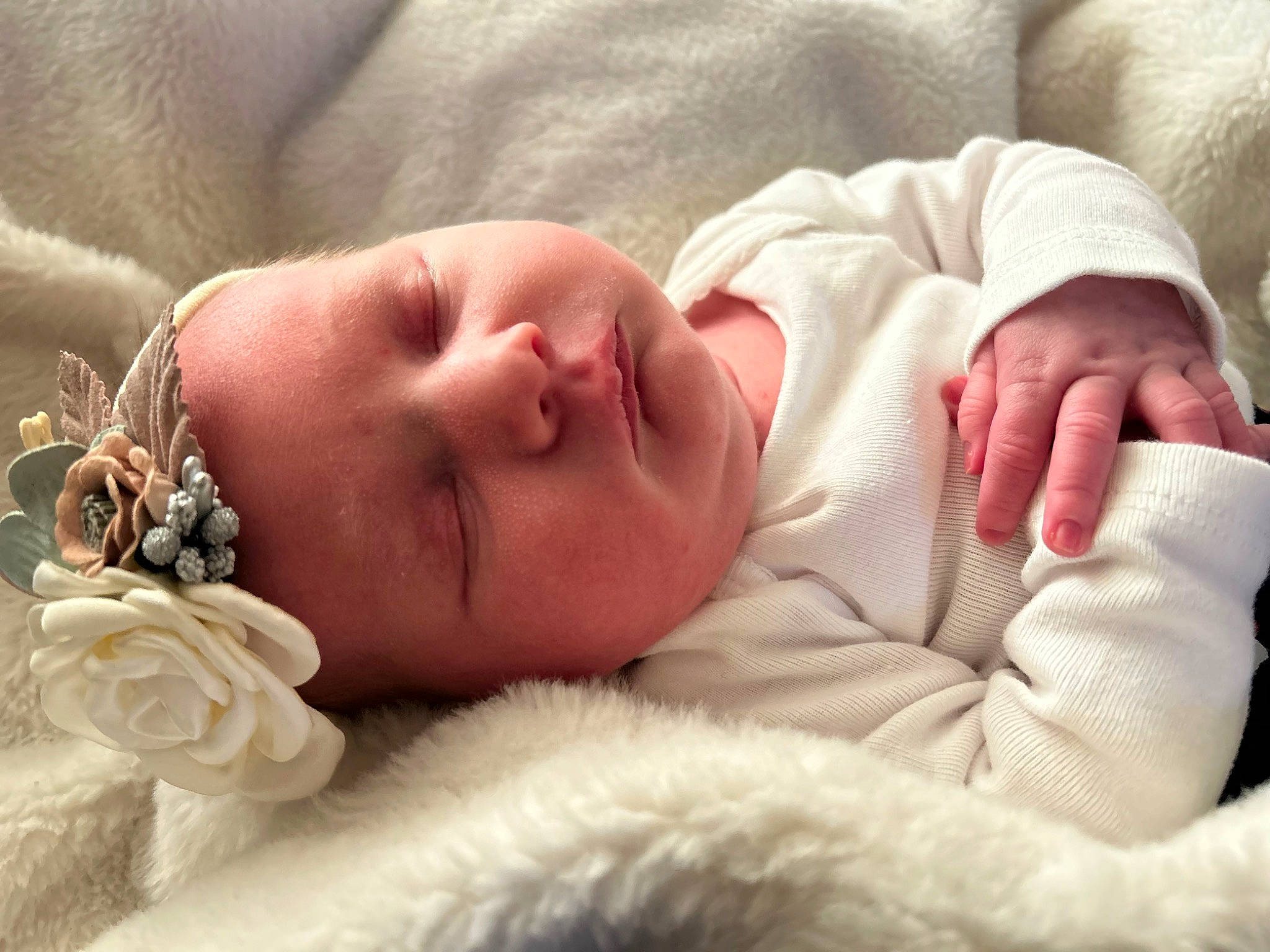 Yvette is registered to the contest to win money with this photo: baby, baby_sleeping, baby_toddler_clothing, bedtime, cheek, child, close_up, comfort, eyelash, face, facial_expression, happy, head, iris, jewellery, linens, lip, person, skin, toddler